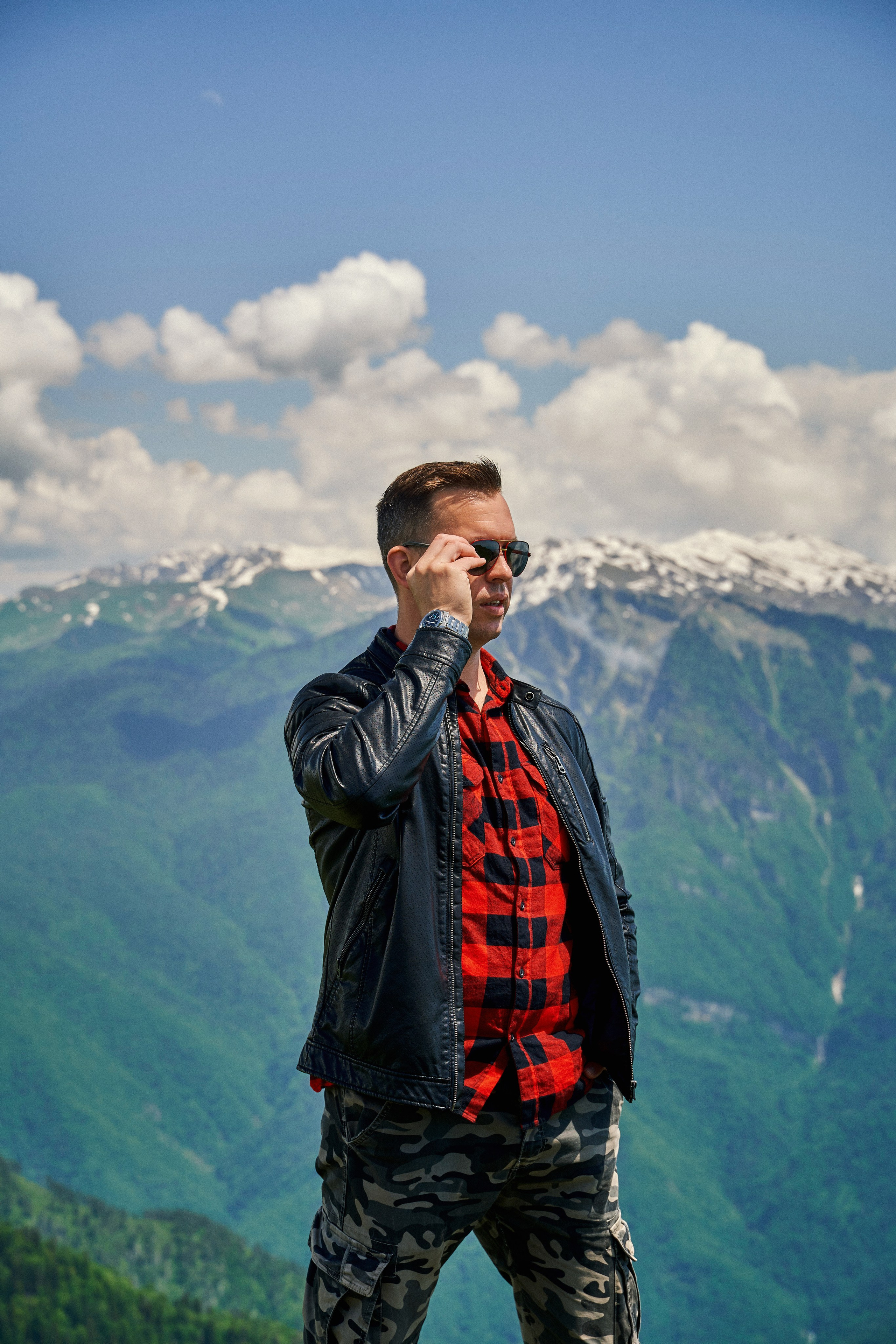 Обо мне. Фотограф Абхазия|Цандрипш|Гагра|Сириус|Красная Поляна Артём Большаков