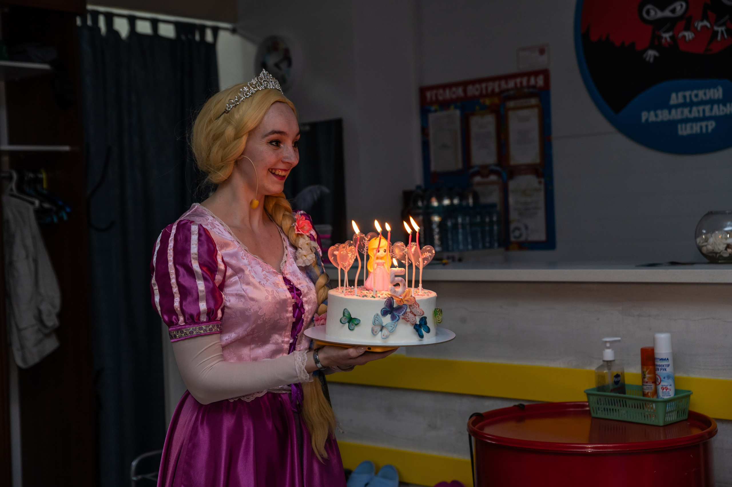 Игротека Ниндзя Кидс. Я Ольга Казанцева, фотографирую снимаю ваши киноистории и печатаю фото и цифровые портреты на холсте