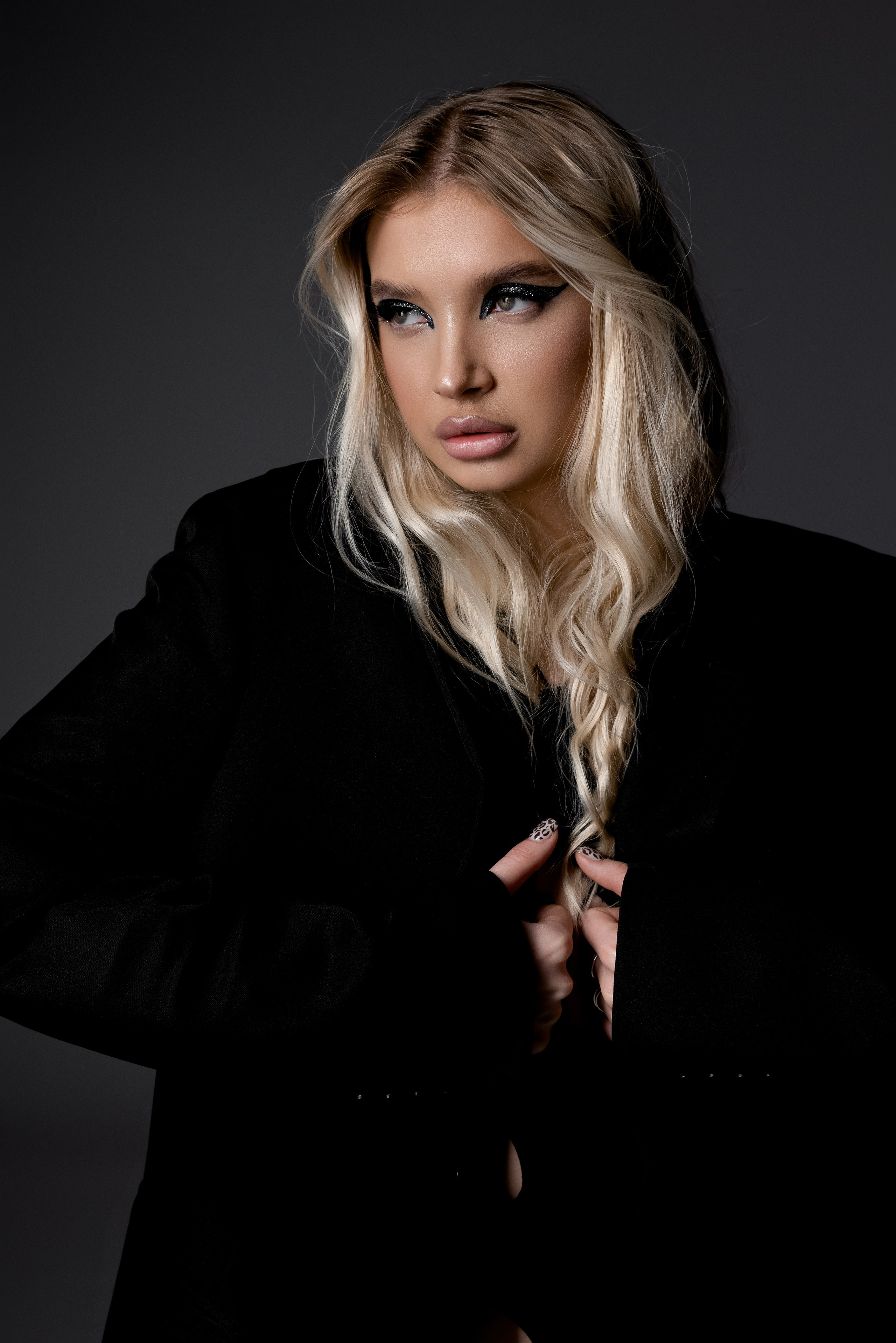 Алёна. Главная