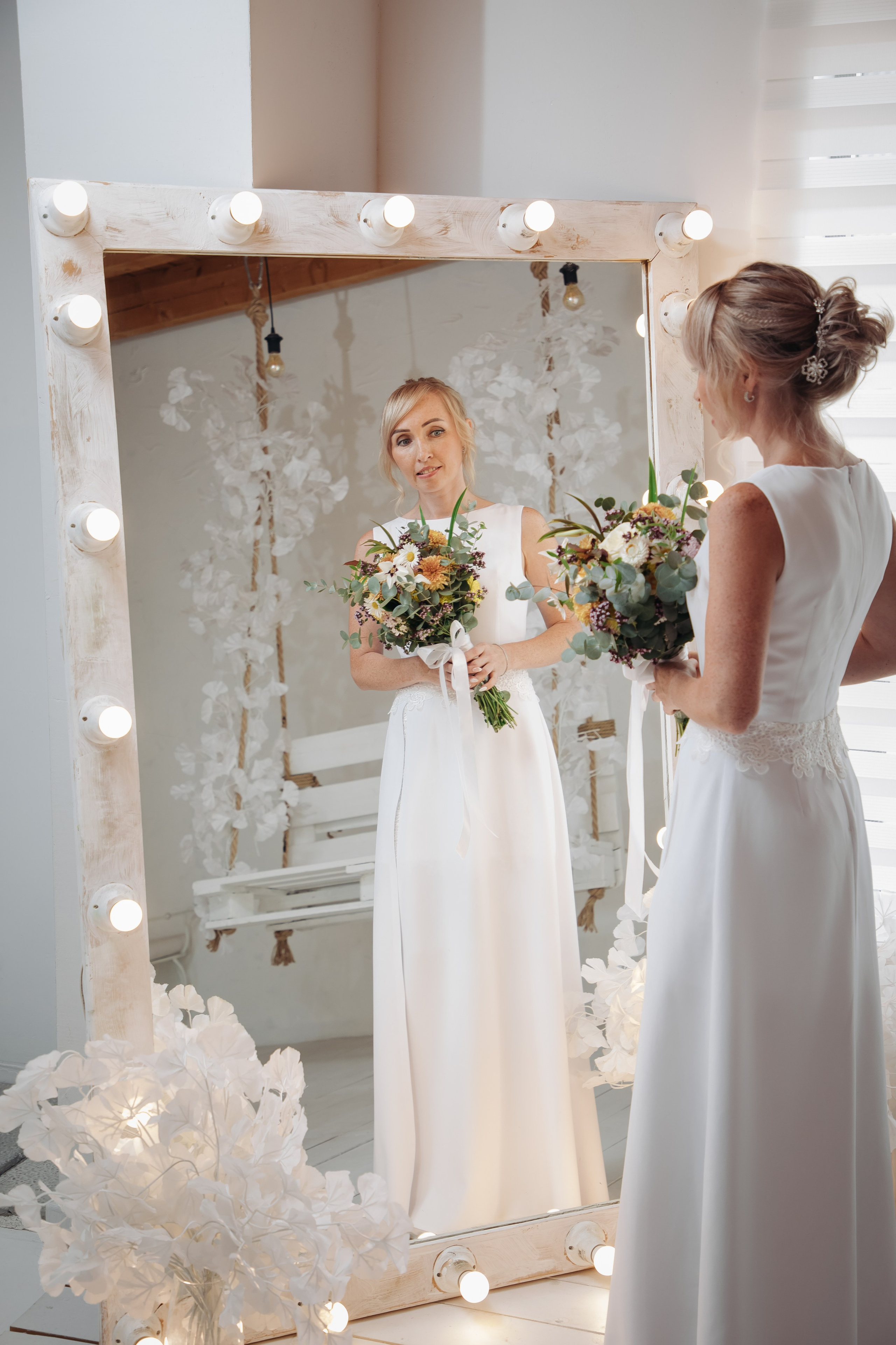 Александр и Елена. Главная