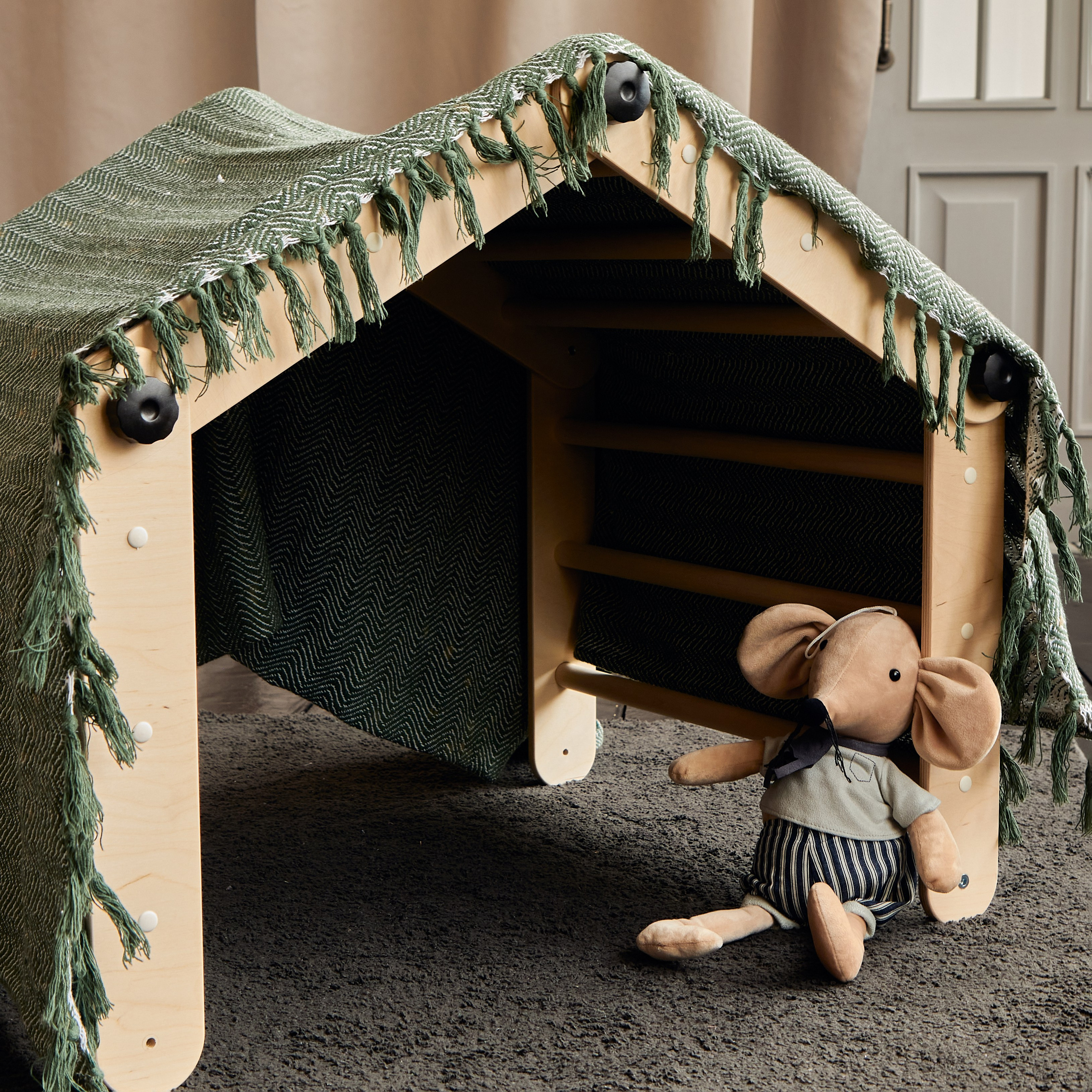 Фотосъёмка мебели любой сложности. Предметный и репортажный фотограф Алексей Кротов