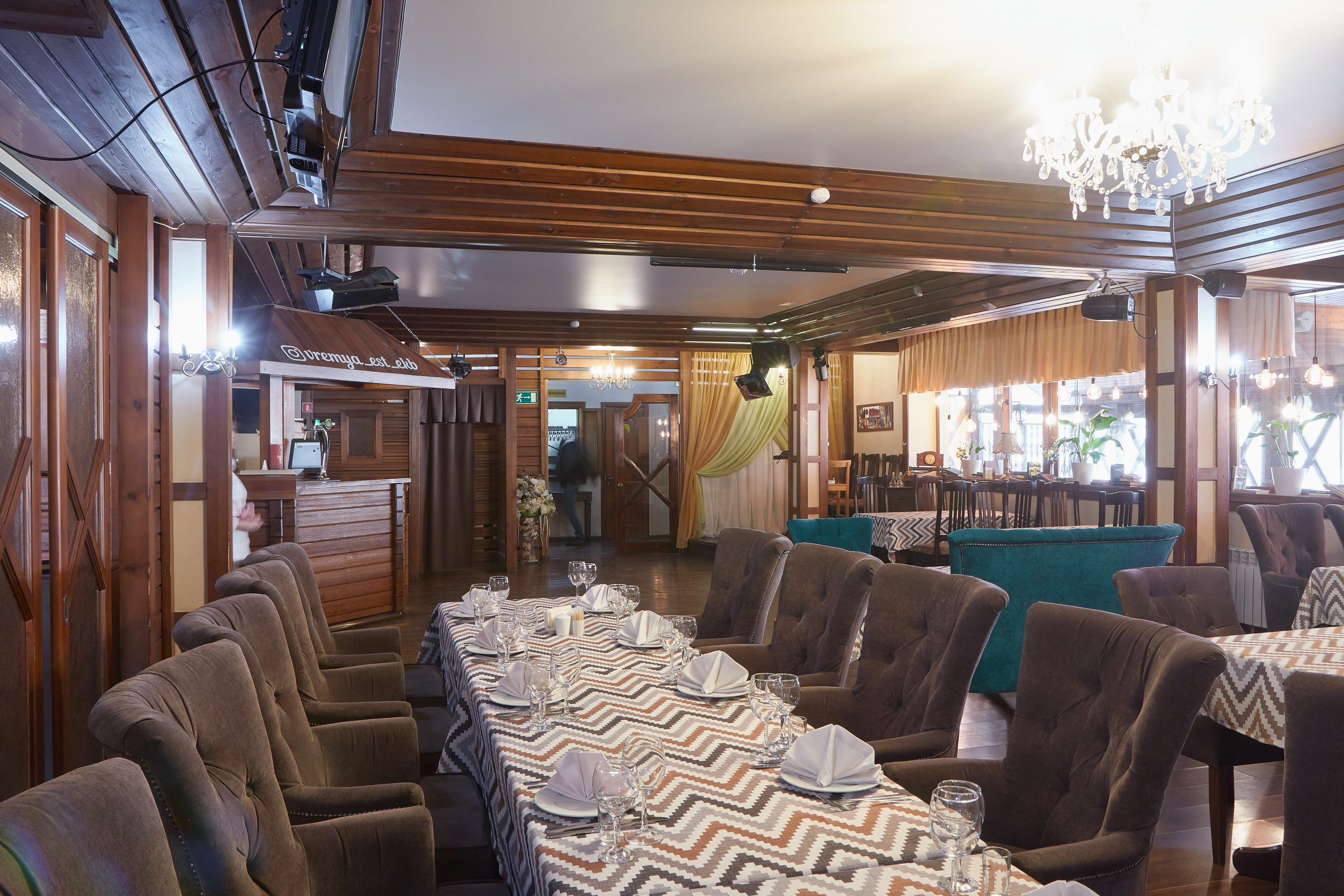 Интерьерная съёмка для кафе и ресторанов. Предметный и репортажный фотограф Алексей Кротов