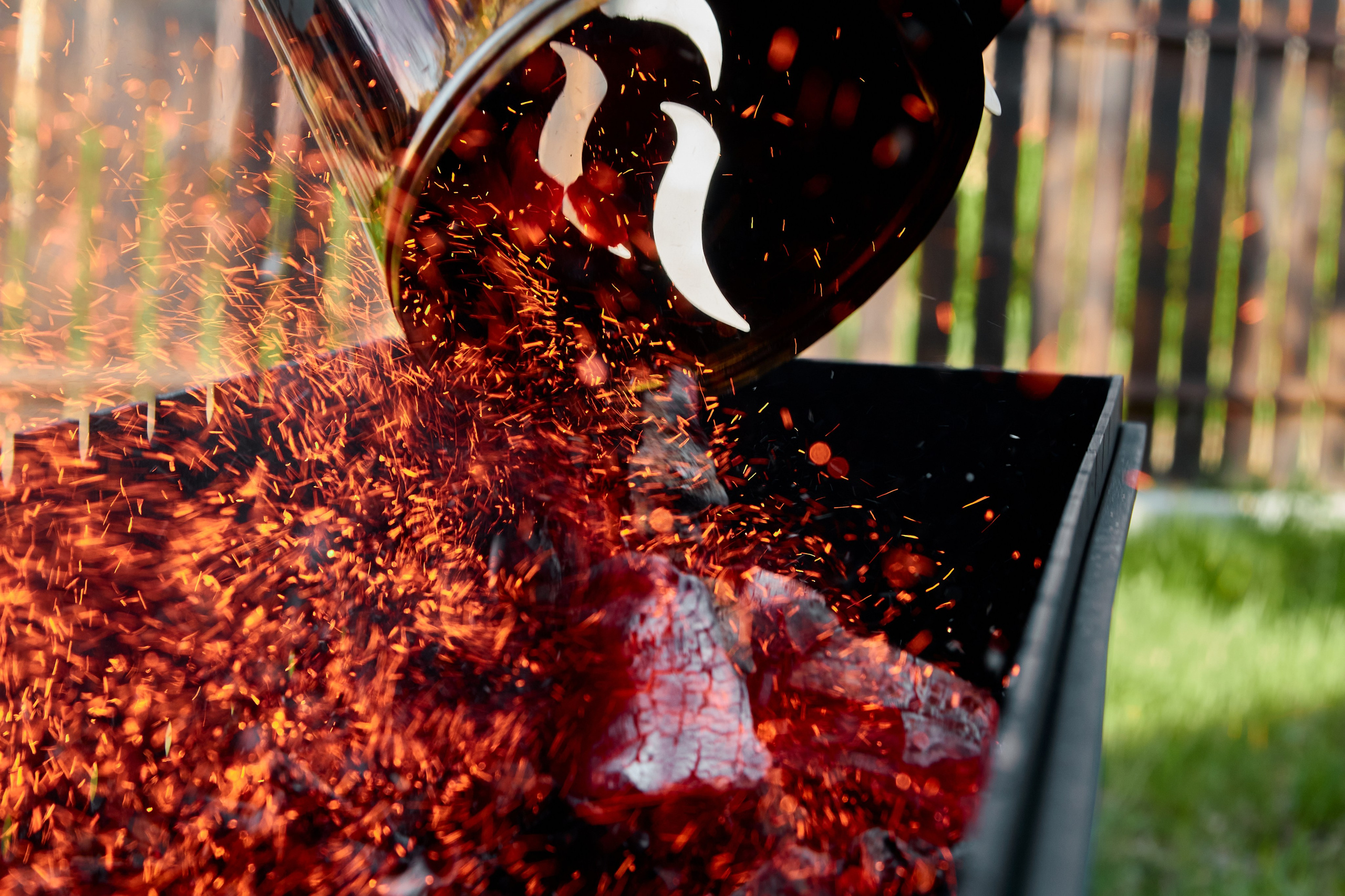 Фотосъёмка мангалов и печей. Предметный и репортажный фотограф Алексей Кротов