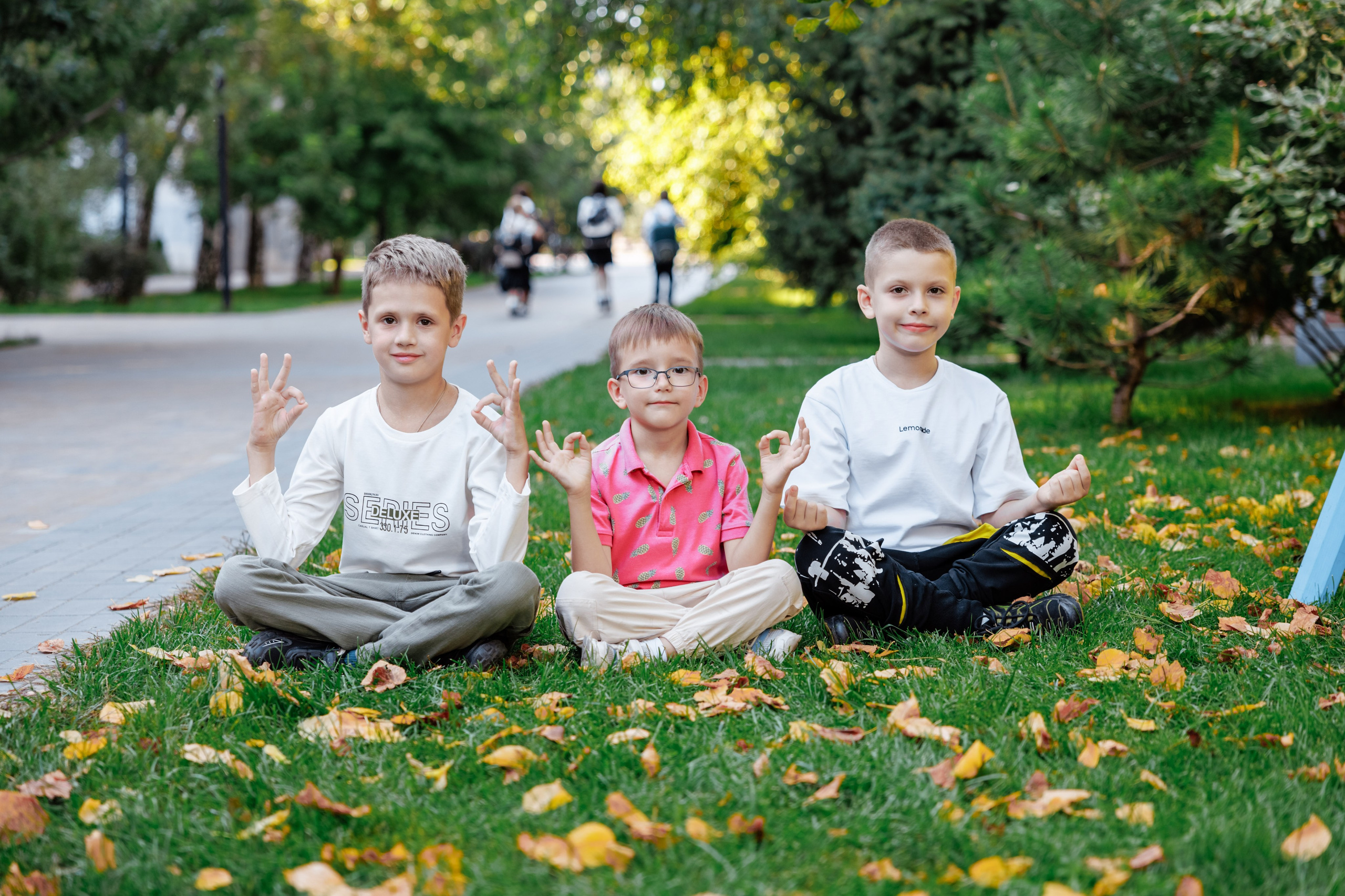 Начальные классы. Выпускные школьные фото­альбомы для школ и детских садов в Волгограде и Волжском