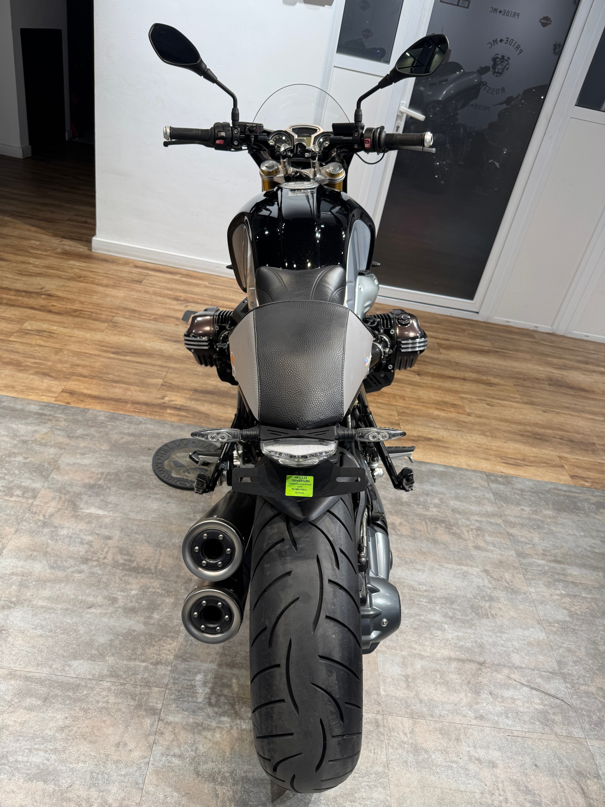 BMW R Nine T (Corbin Cafe Racer). Hello Davidson, Москва. Только хорошие мотоциклы…