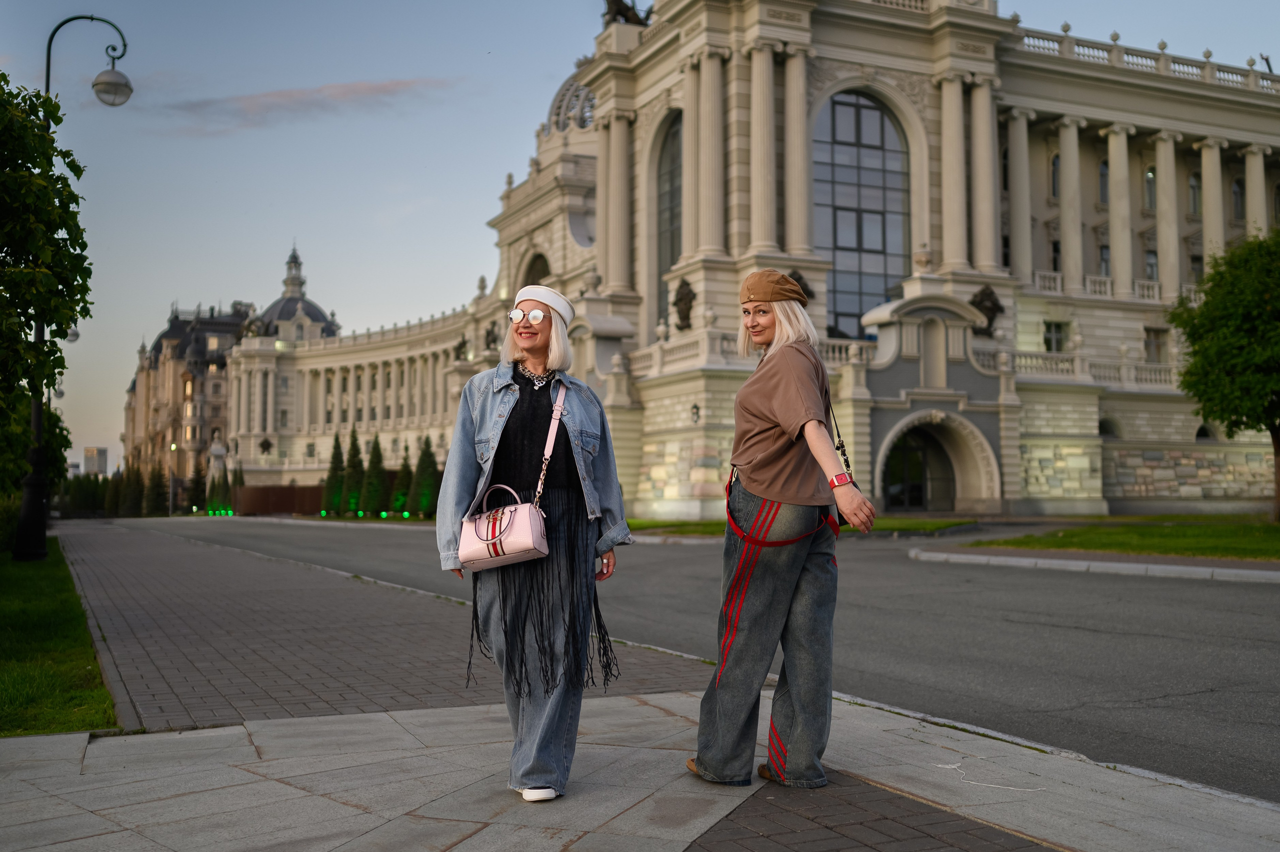 Съемка у Дворца земледельцев в Казани — фотограф Алексей Клейменов