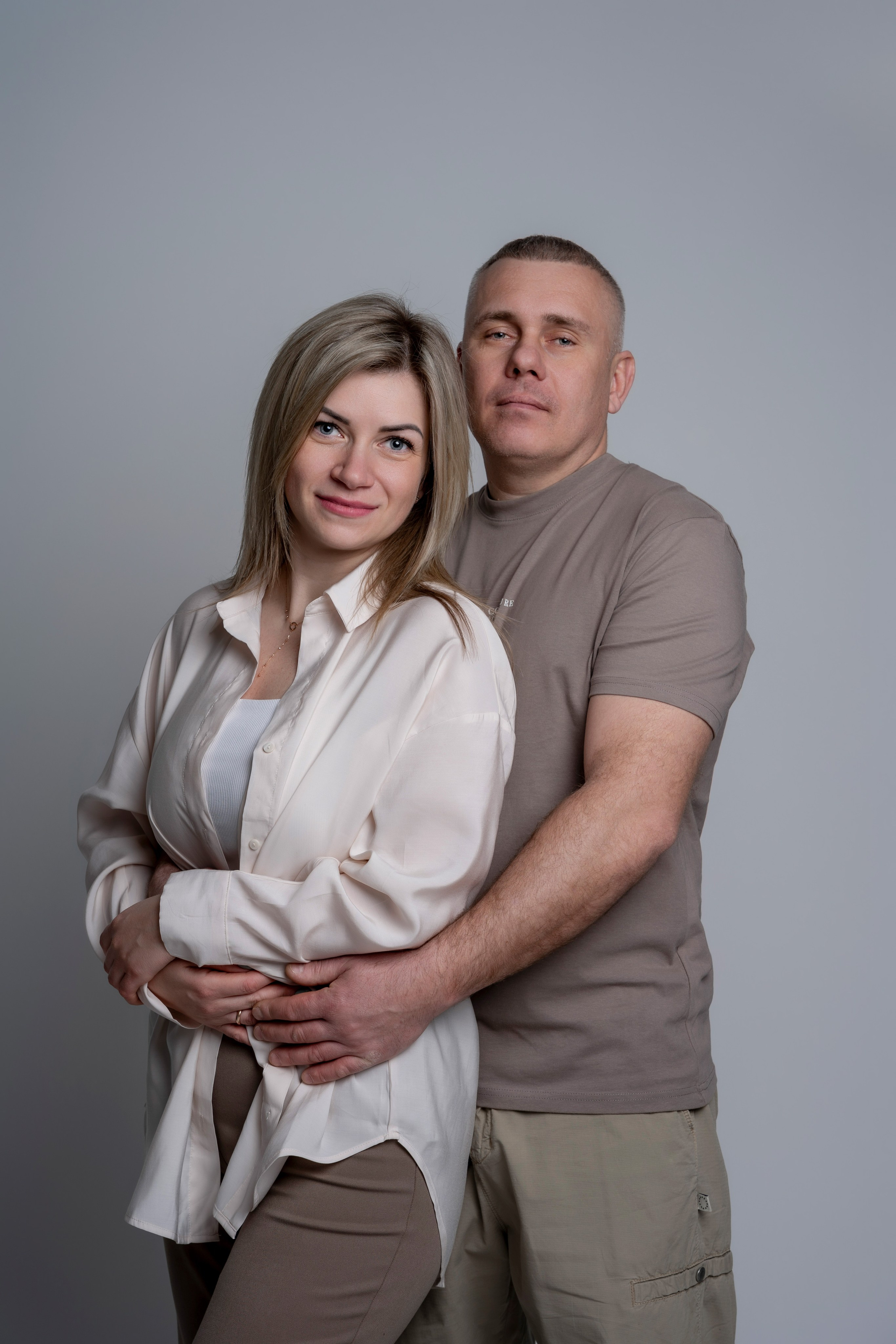 Семейные фотосессии на циклораме.Белом фоне. Профессиональный фотограф Ковалева Олеся