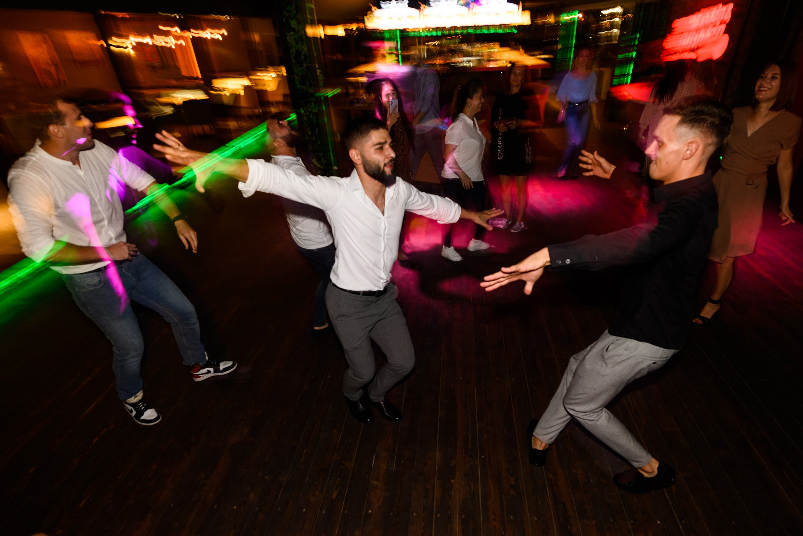 Репортажная съемка мероприятий в Краснодаре. Свадебный и семейный фотограф в Краснодаре Владимир Курашев