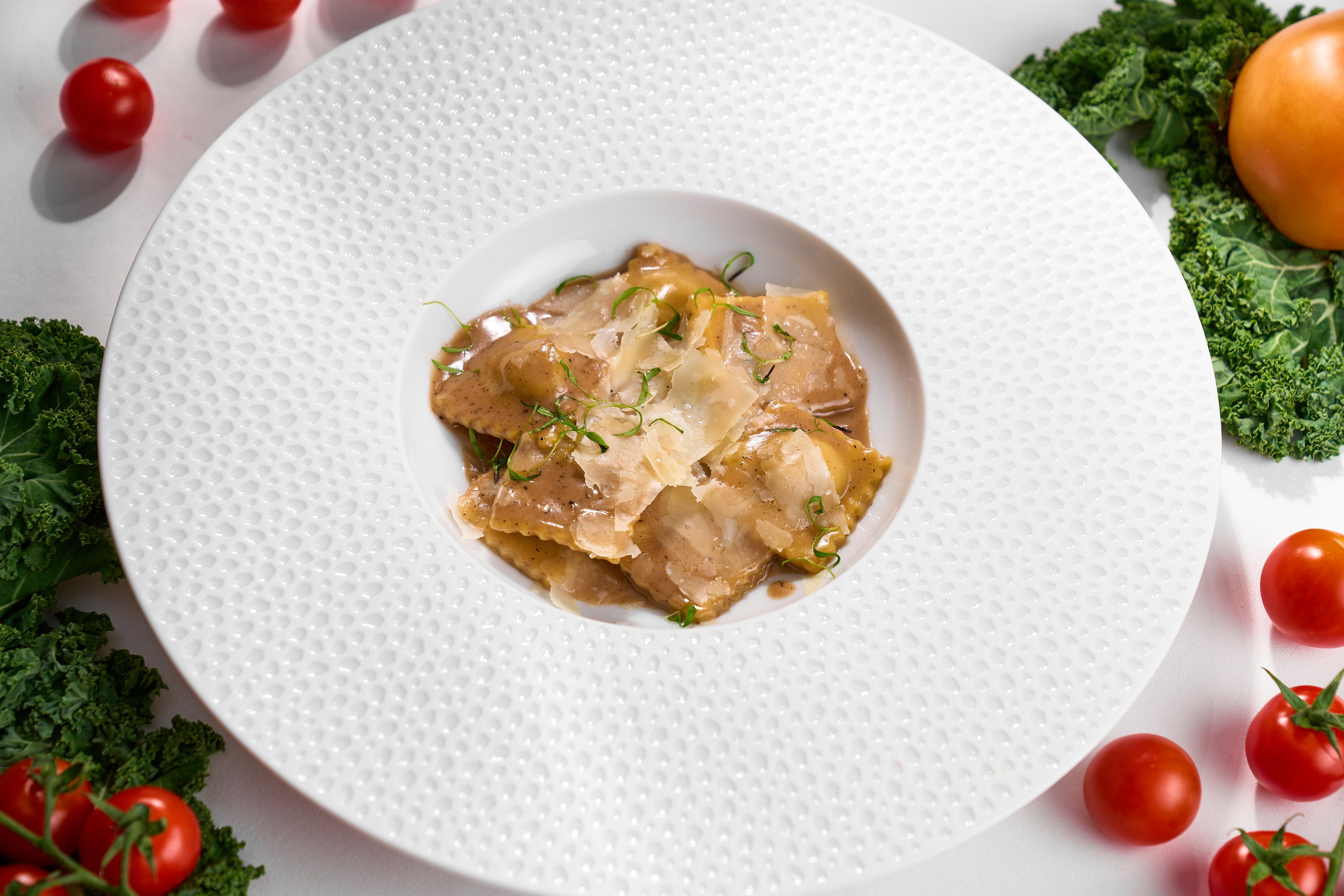 COSMOS ITALY — СЪЕМКА МЕНЮ