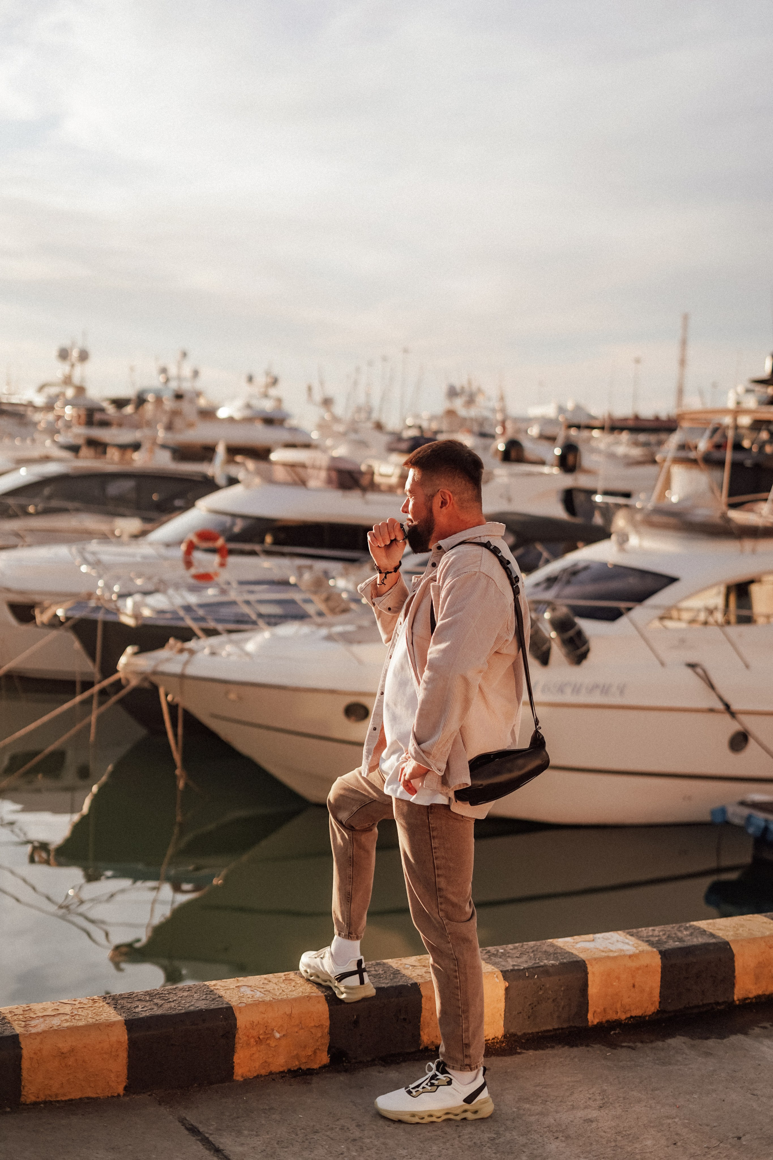 Фотосессия для Николая в морпорту и на ж/д вокзале Сочи. Фотограф в Сочи и Абхазии | Фототуры | September Air