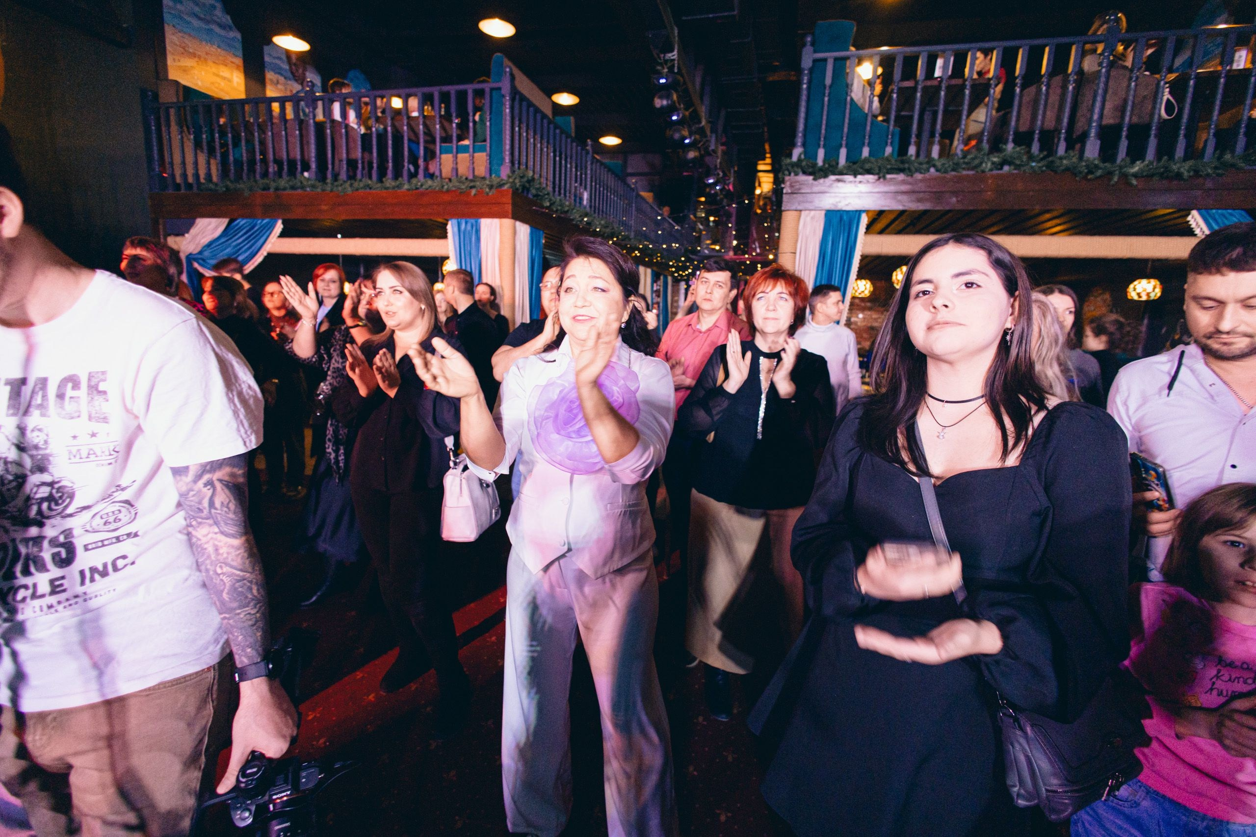 08.12 Не школа вокала. Команда специалистов в мире фотографии и видео. Детский фотограф, семейный фотограф