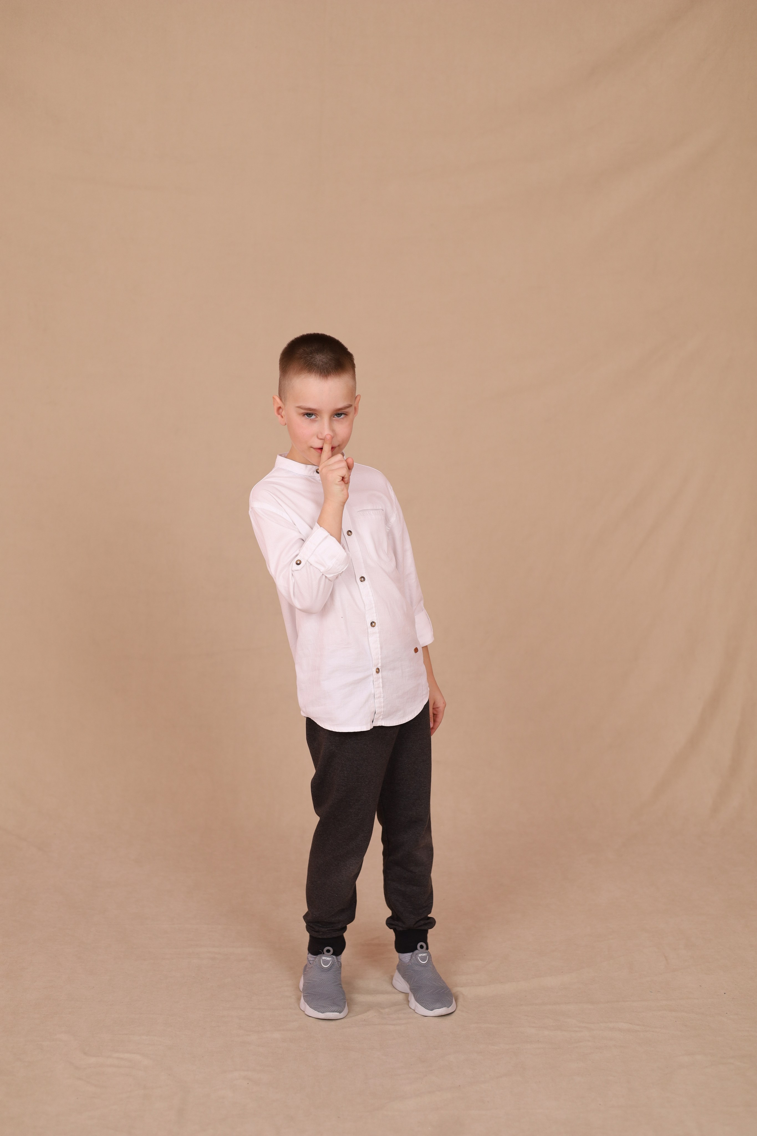 Выпускные альбомы для детского сада печать на заказ. Выпускные альбомы в Тюмени для школ, садов, вузов спортивных секций