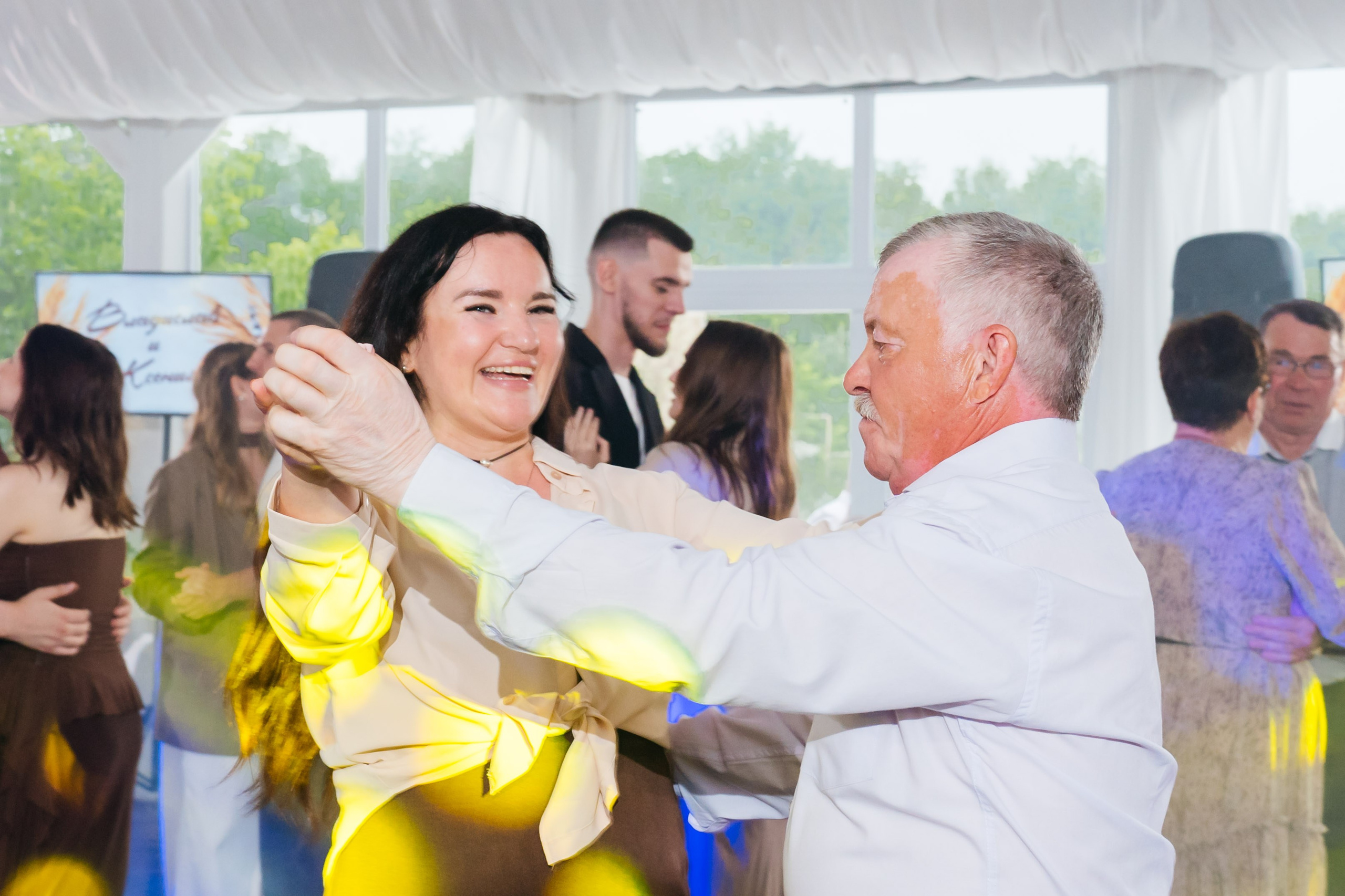 Ксения и Владислав. Видеограф и Фотограф в Челябинске Ксения и Владимир Рюмины