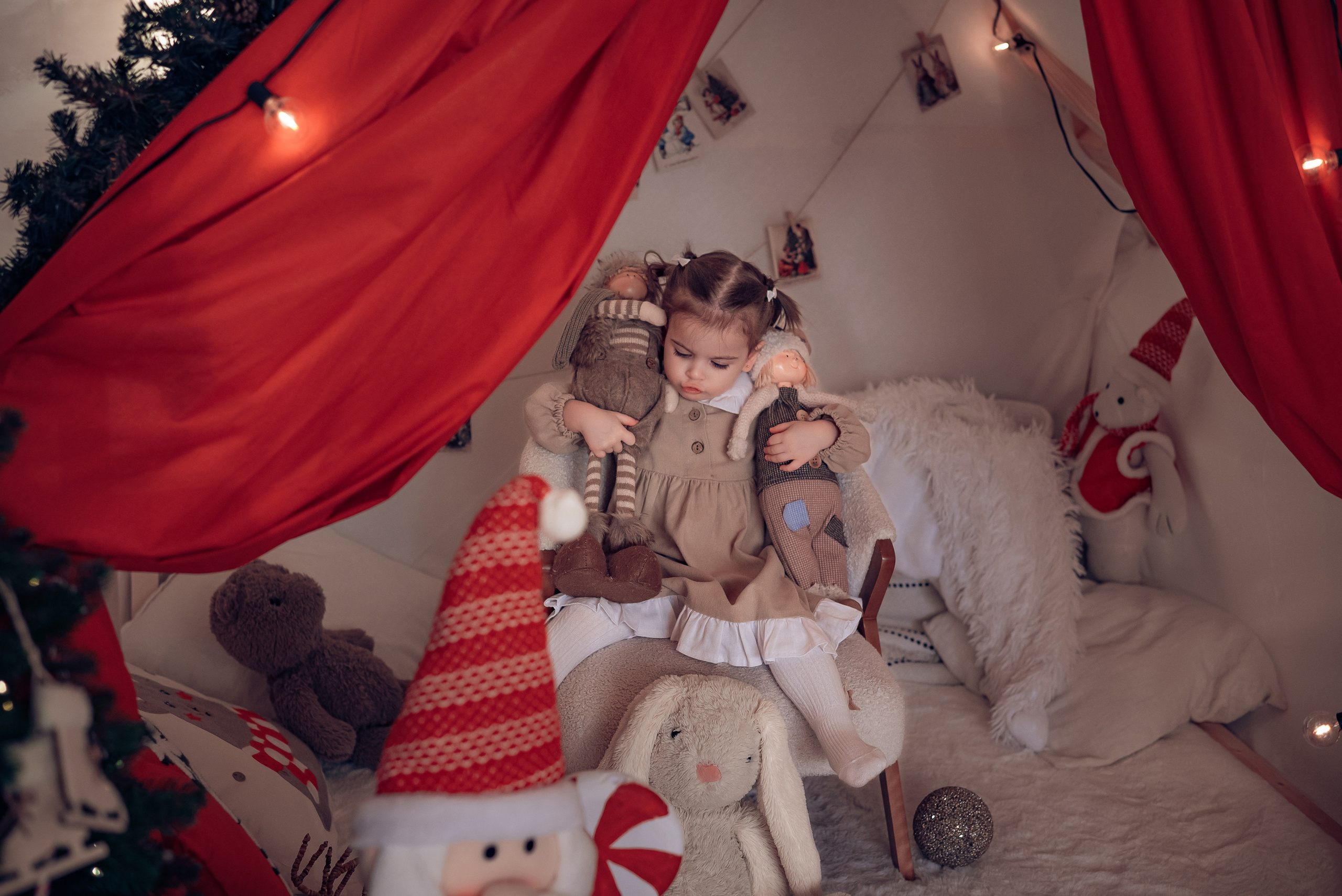 Виктория, Александр, Ванюша и Ариша. Фотографы крещения/венчания  Красноярск Татьяна и Вячеслав Переваловы