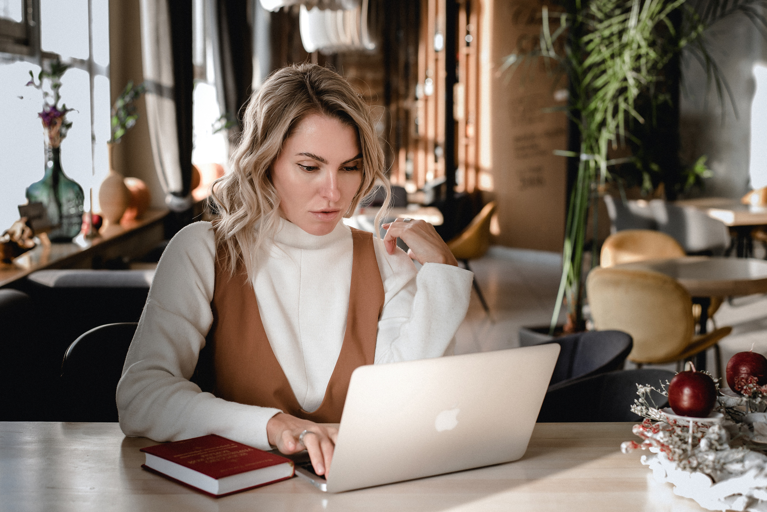 Кейс для владельца агенства недвижимости, коуча. BRAND-фотограф в Барнауле Татьяна Богатюк