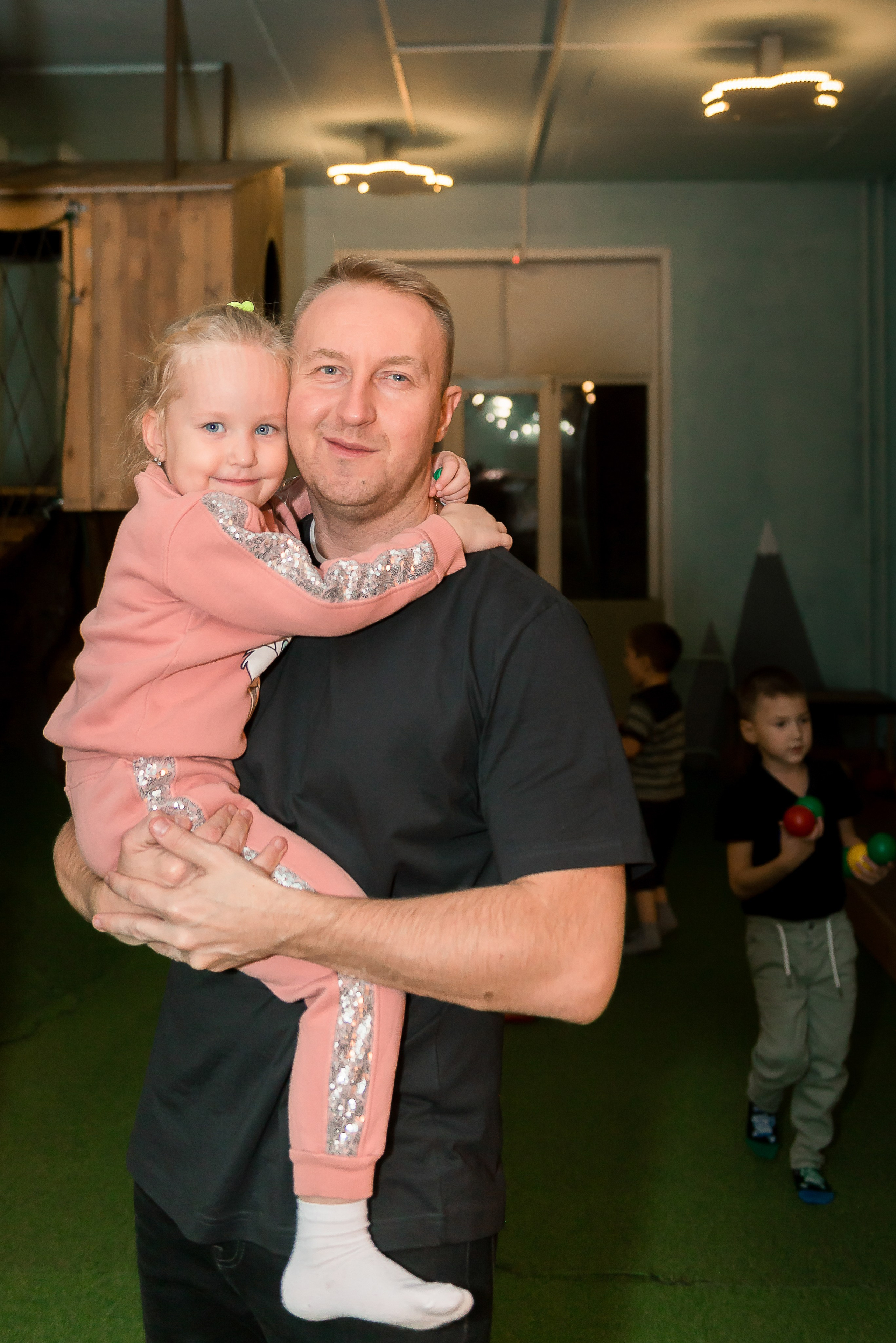 День Рождения в Зёбре на Шахтёров 08.2025. Детский фотограф, семейный фотограф и репортажи в Кемерово