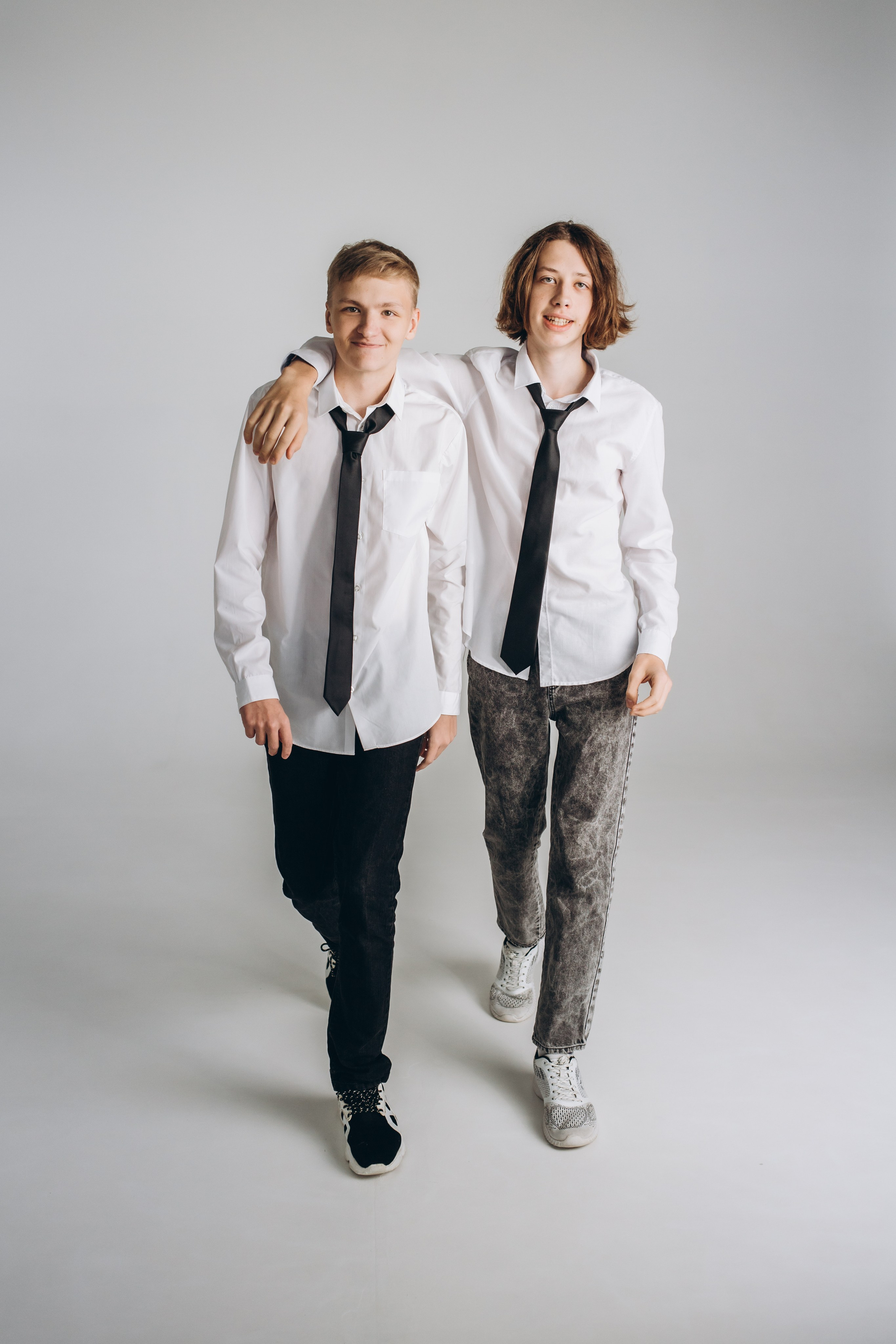 Выпускной класс в студии. Портретный и семейный фотограф в Саратове Елена Шустова