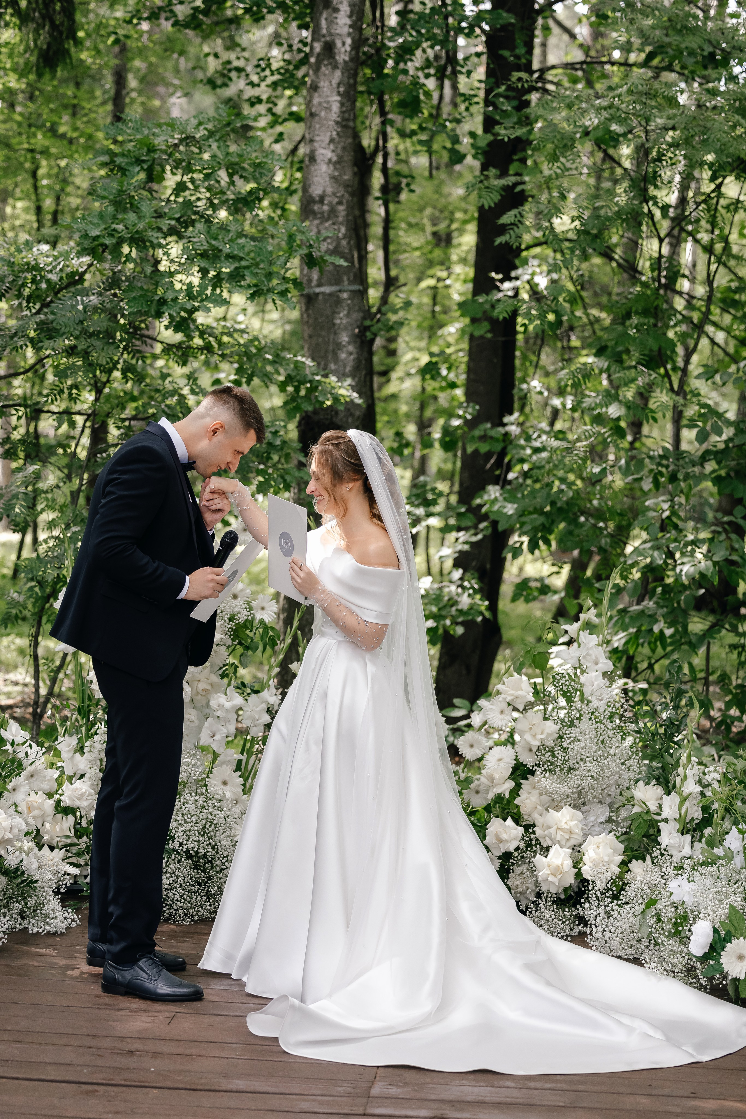 Даша & Антон. Агентство по организации мероприятий