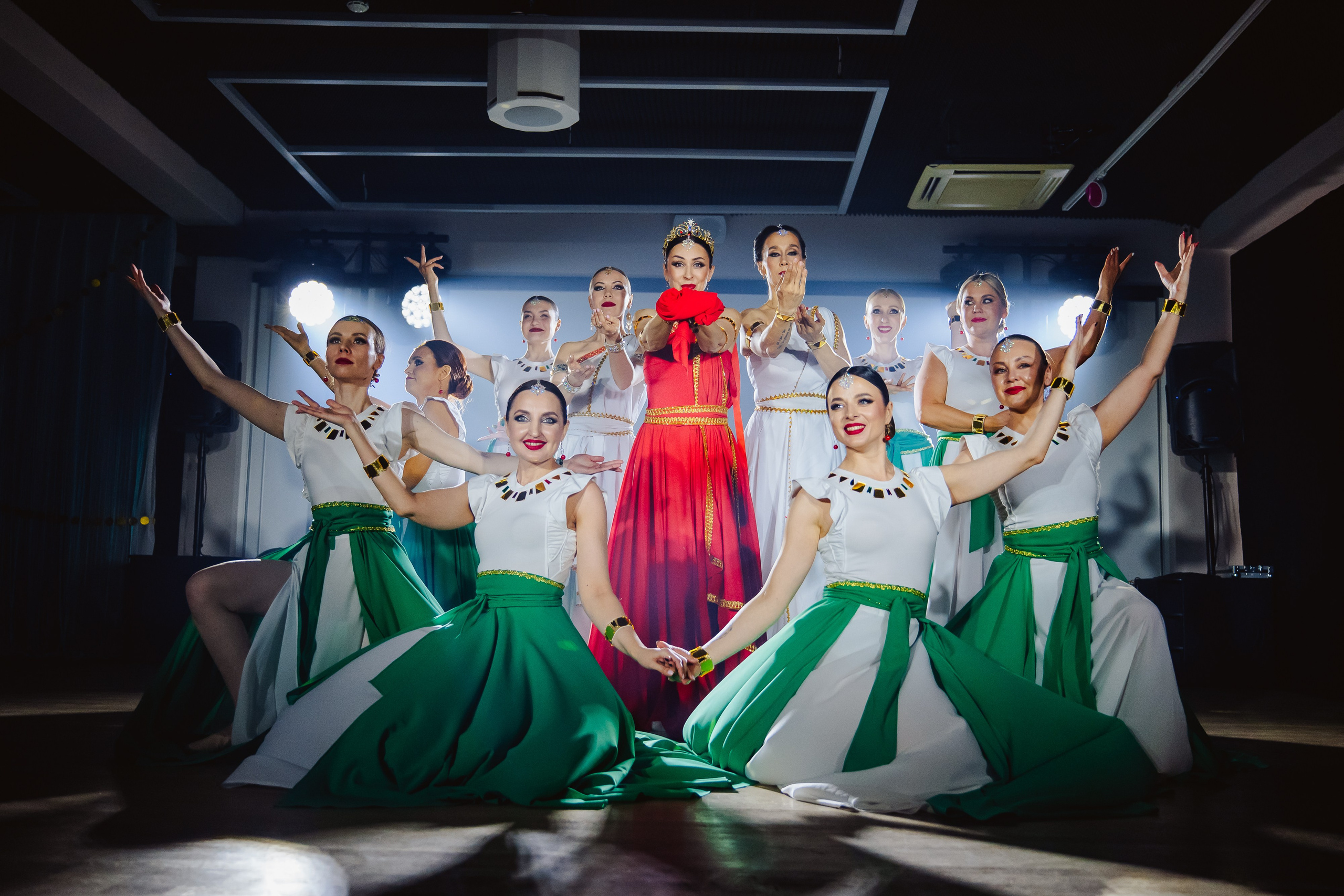 Творческий вечер Лии Морозовой «Игра в бисер». Художник по свету Максим Сергачев