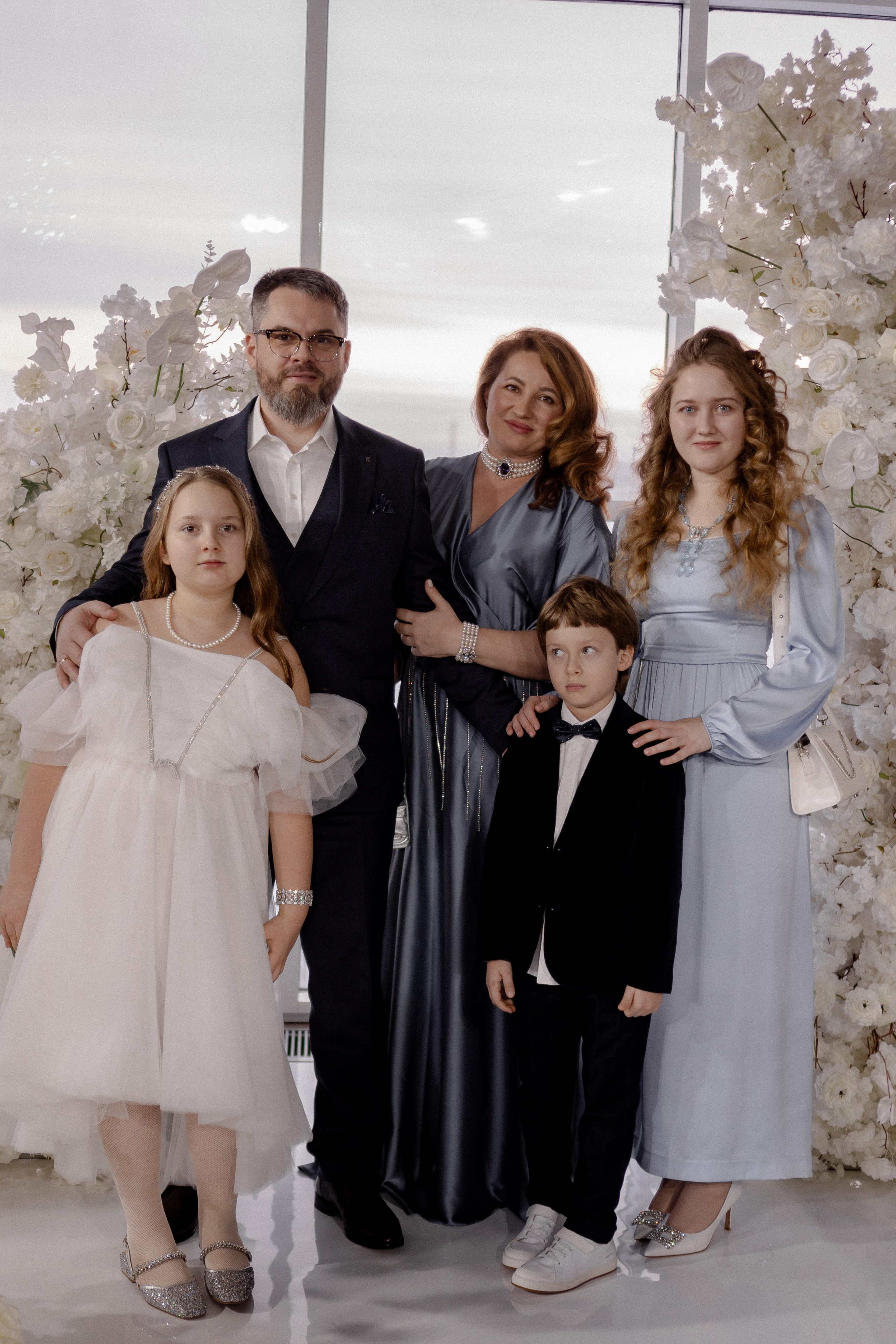 СВАДЕБНАЯ СЬЕМКА СБОРОВ В ОТЕЛЕ И ВЫЕЗД НА ЦЕРЕМОНИЮ (СНЯТО В СИБИРЕ В НИЖНЕВАРТОВСКЕ). Профессиональный фотограф, Санкт-Петербург — Виктория Богомолова