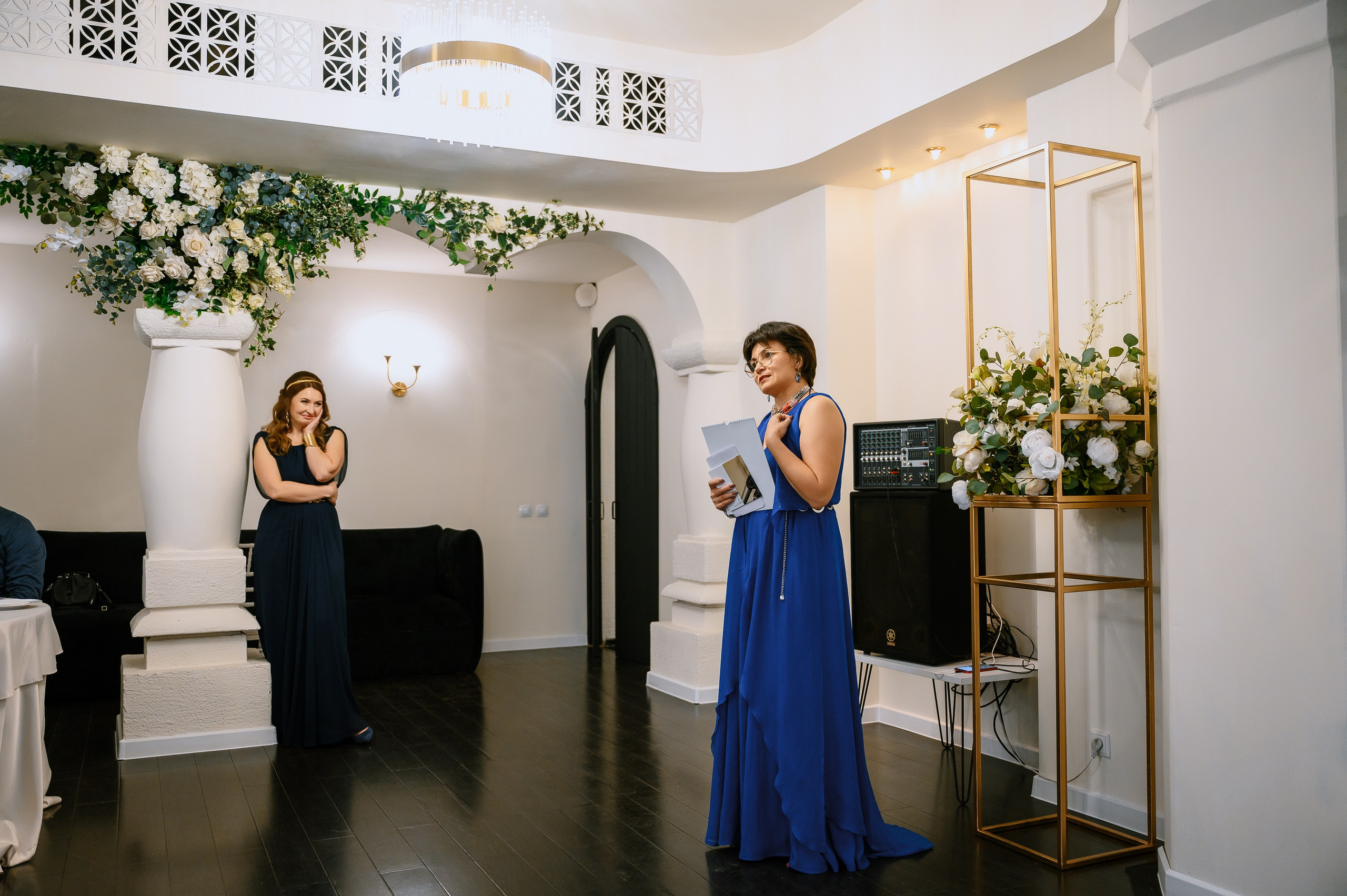 Поэтический вечер Ольги Любимовой. Свадебный и просто хороший фотограф в Челябинске