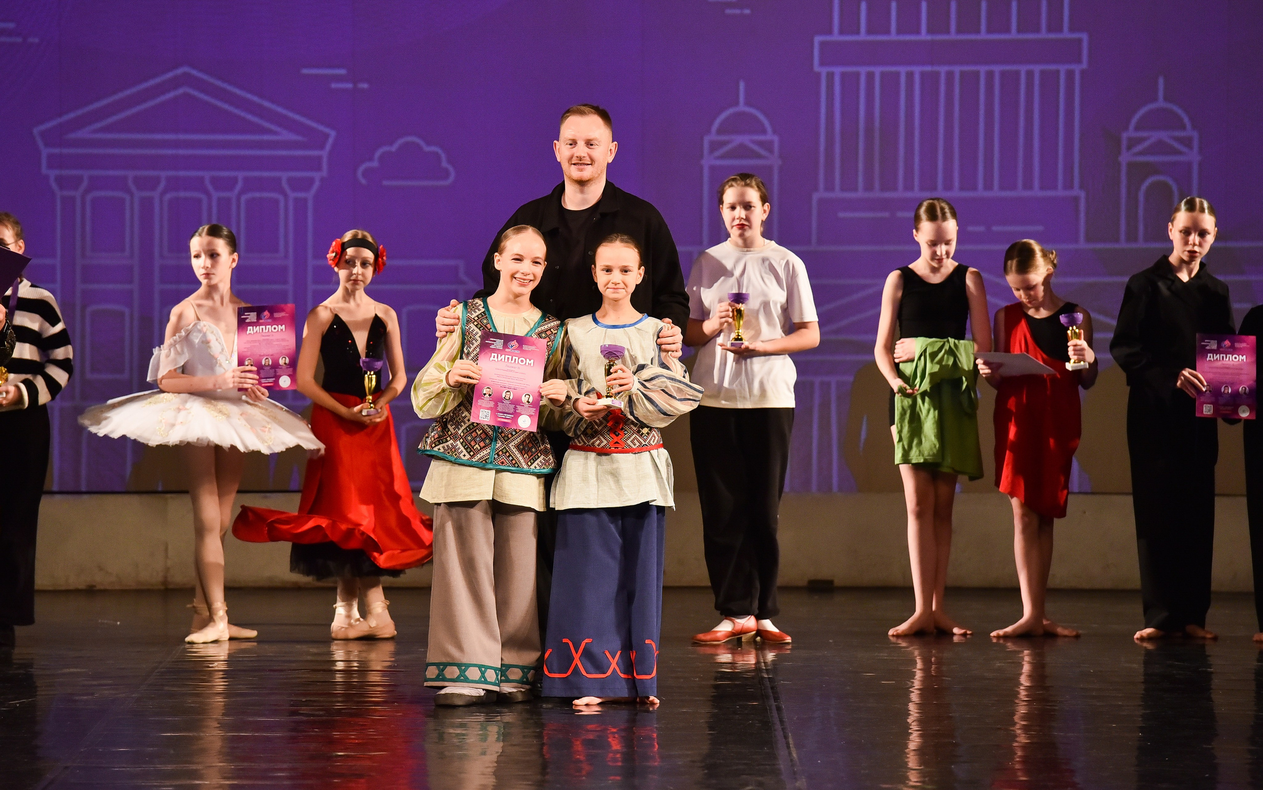 01.12.2024 Фестиваль хореографического искусства «АРТ-КОМПАС. СЕВЕРО-ЗАПАД» г. Спб. Медиастудия Фото Концепт