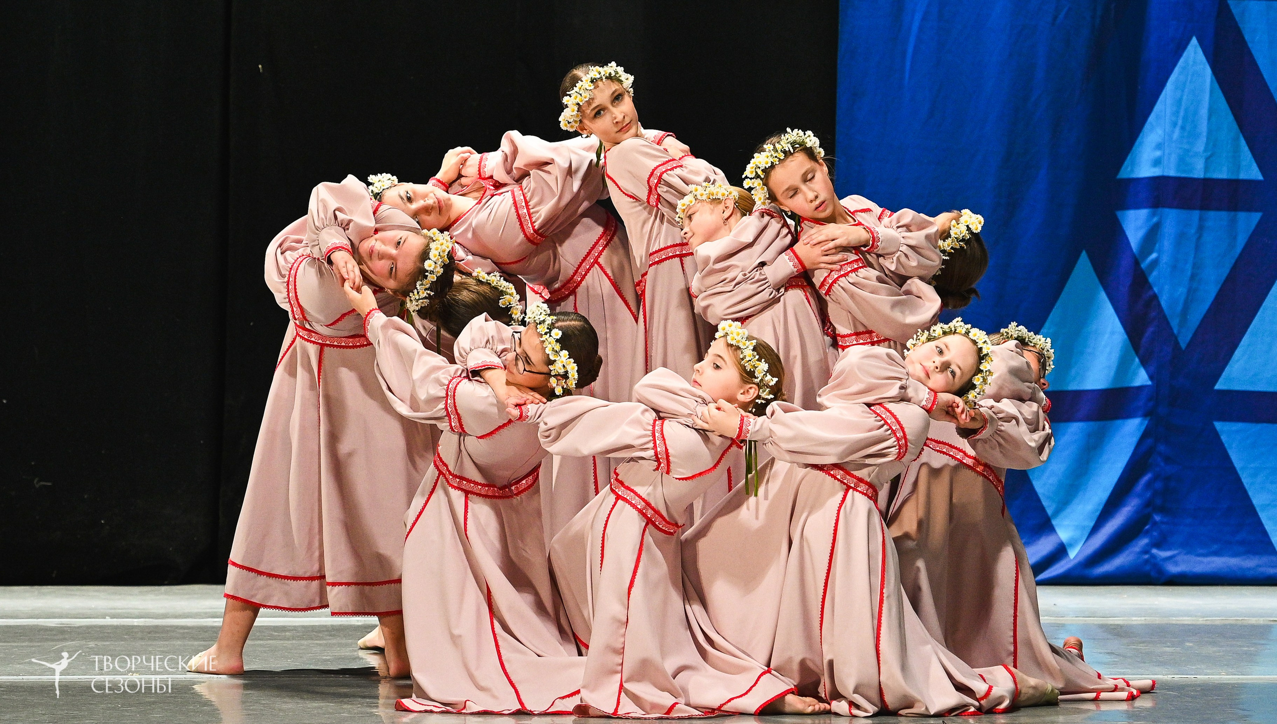 22.11.2025 IV Всероссийский хореографический фестиваль «Россия танцует на Волге». Медиастудия Фото Концепт