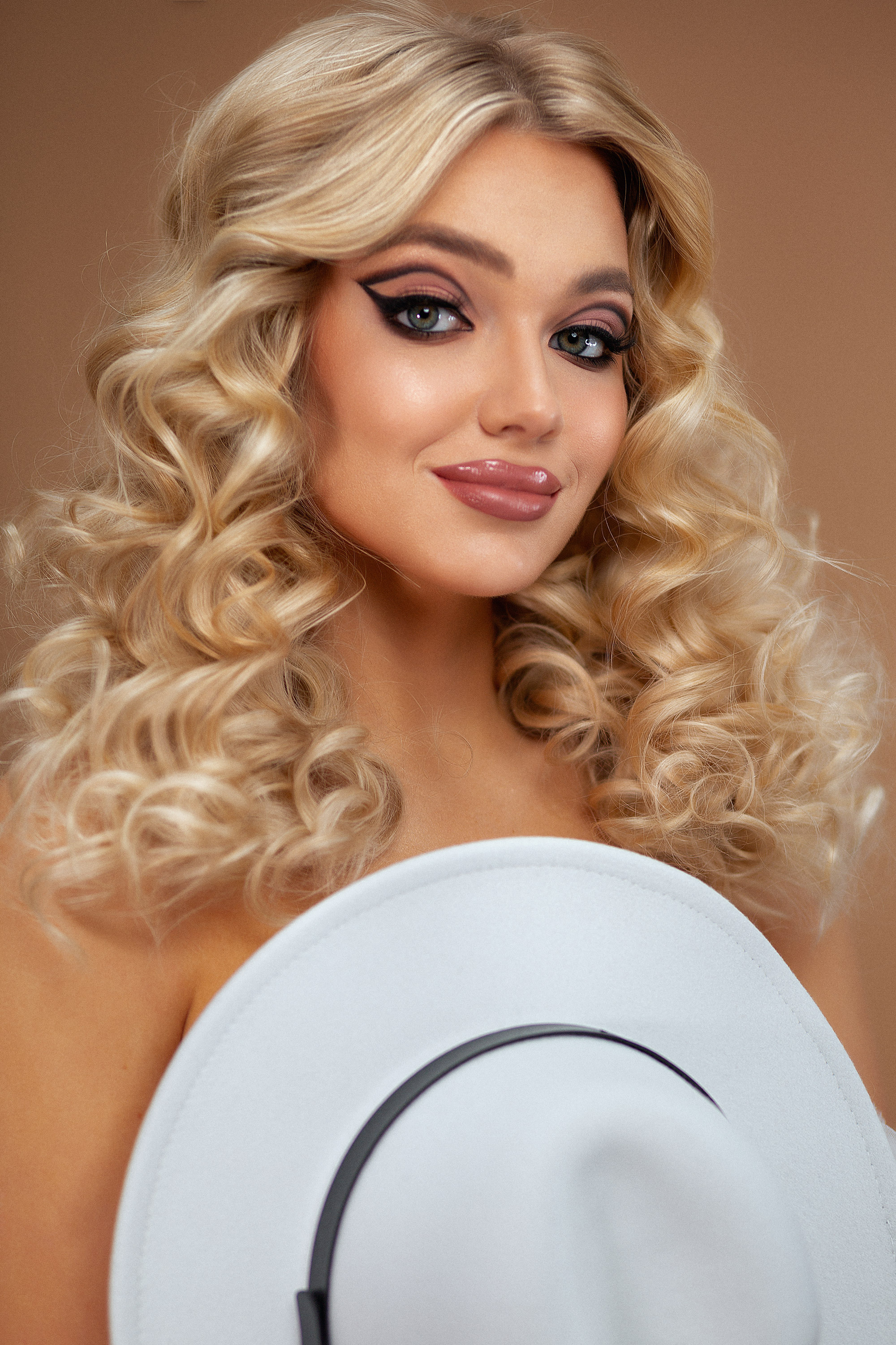 БЬЮТИ. Рекламная и портретная фотография Екатеринбург