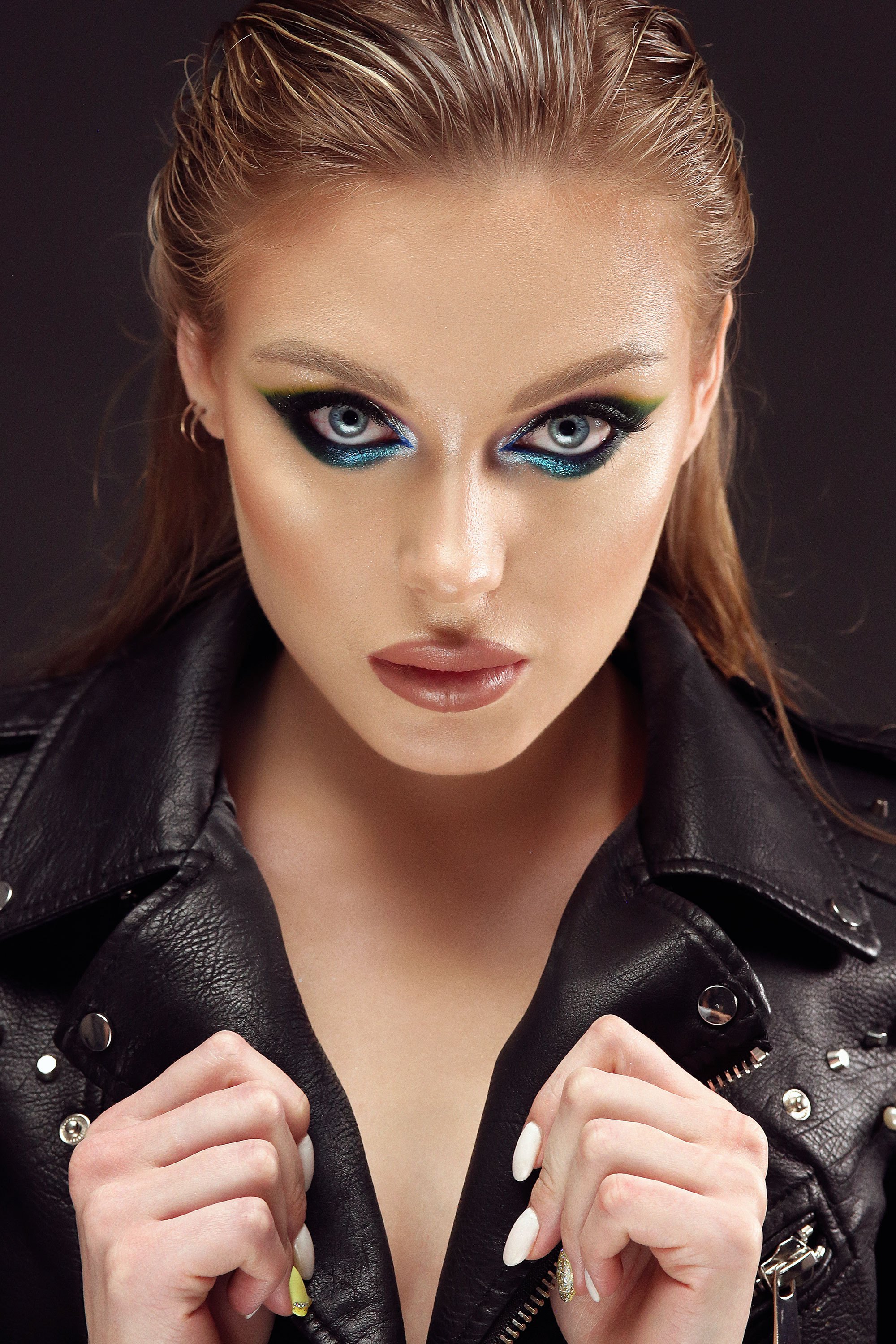 БЬЮТИ. Рекламная и портретная фотография Екатеринбург