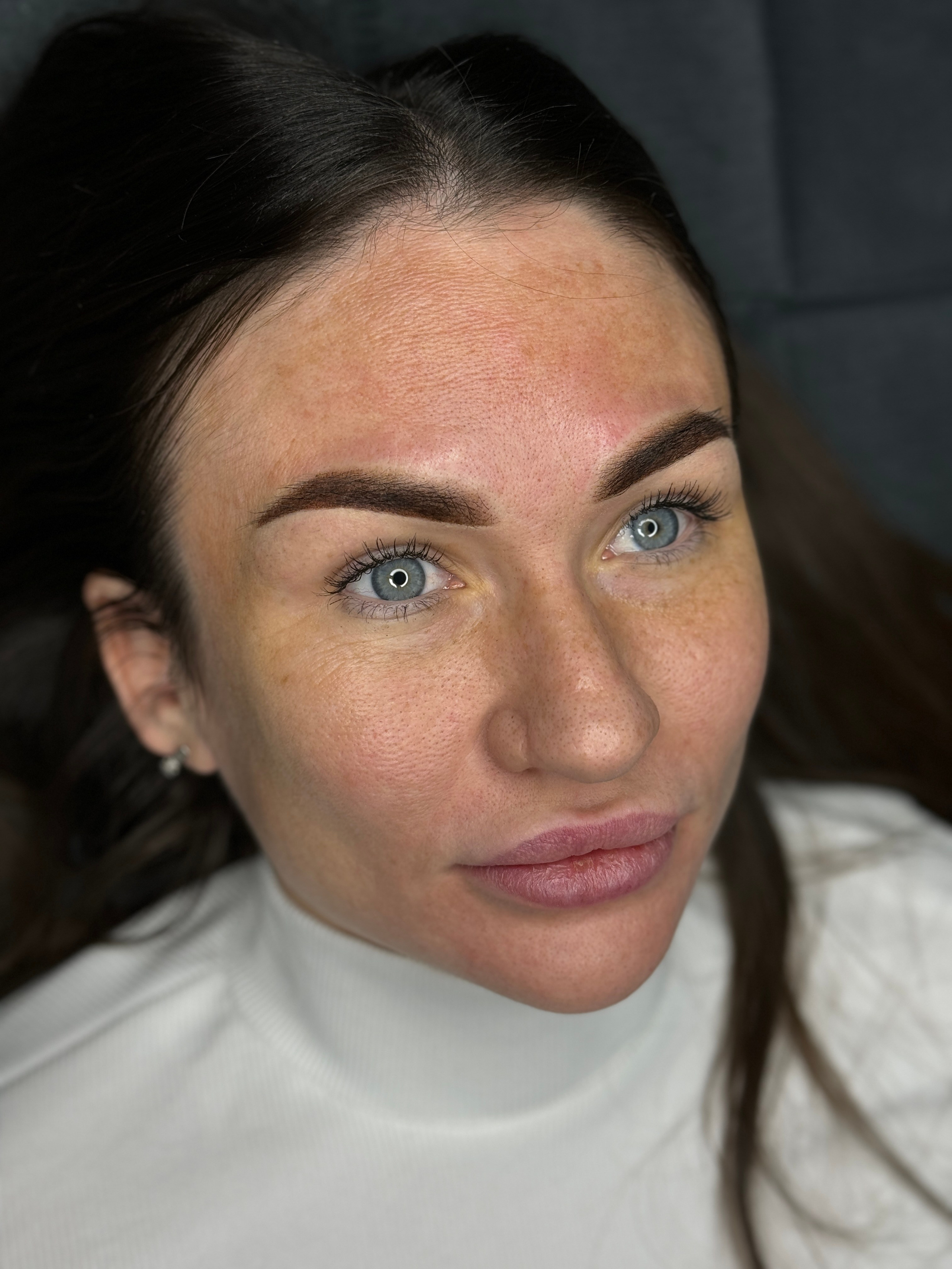 Оксана. Студия перманентного макияжа, косметологии и массажа SYMMETRY в Москве, м. Киевская