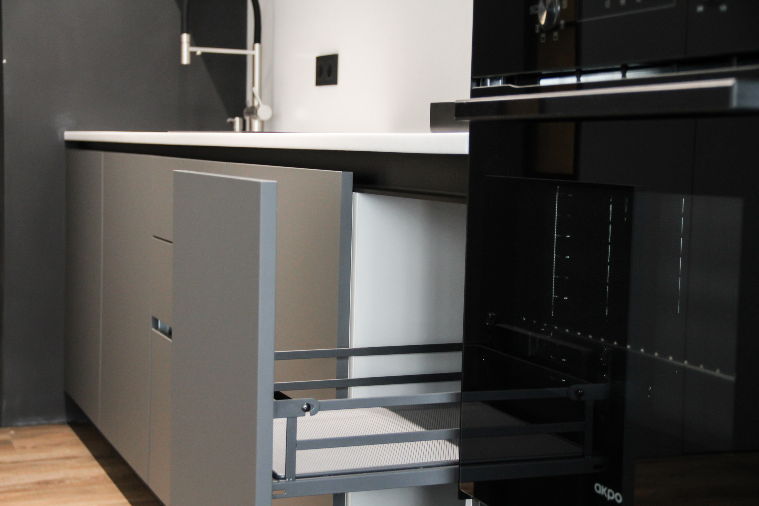 Для мебельных производств. Семейный фотодуэт Ирина и Николай Власьевы. Фотосессии в Новосибирске