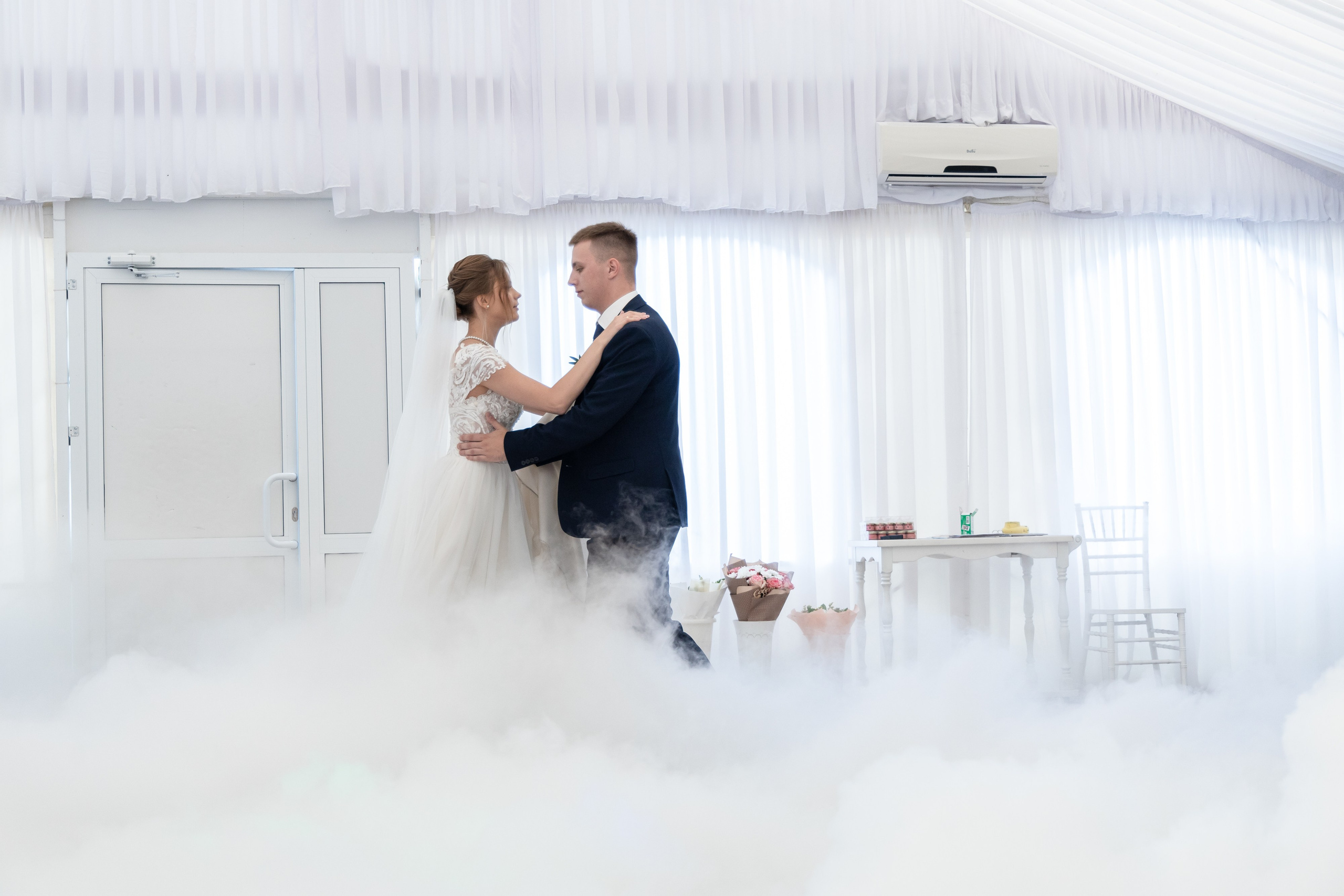 Ксения и Антон (полный день). Фотограф в Барнауле Юлия Садвокасова