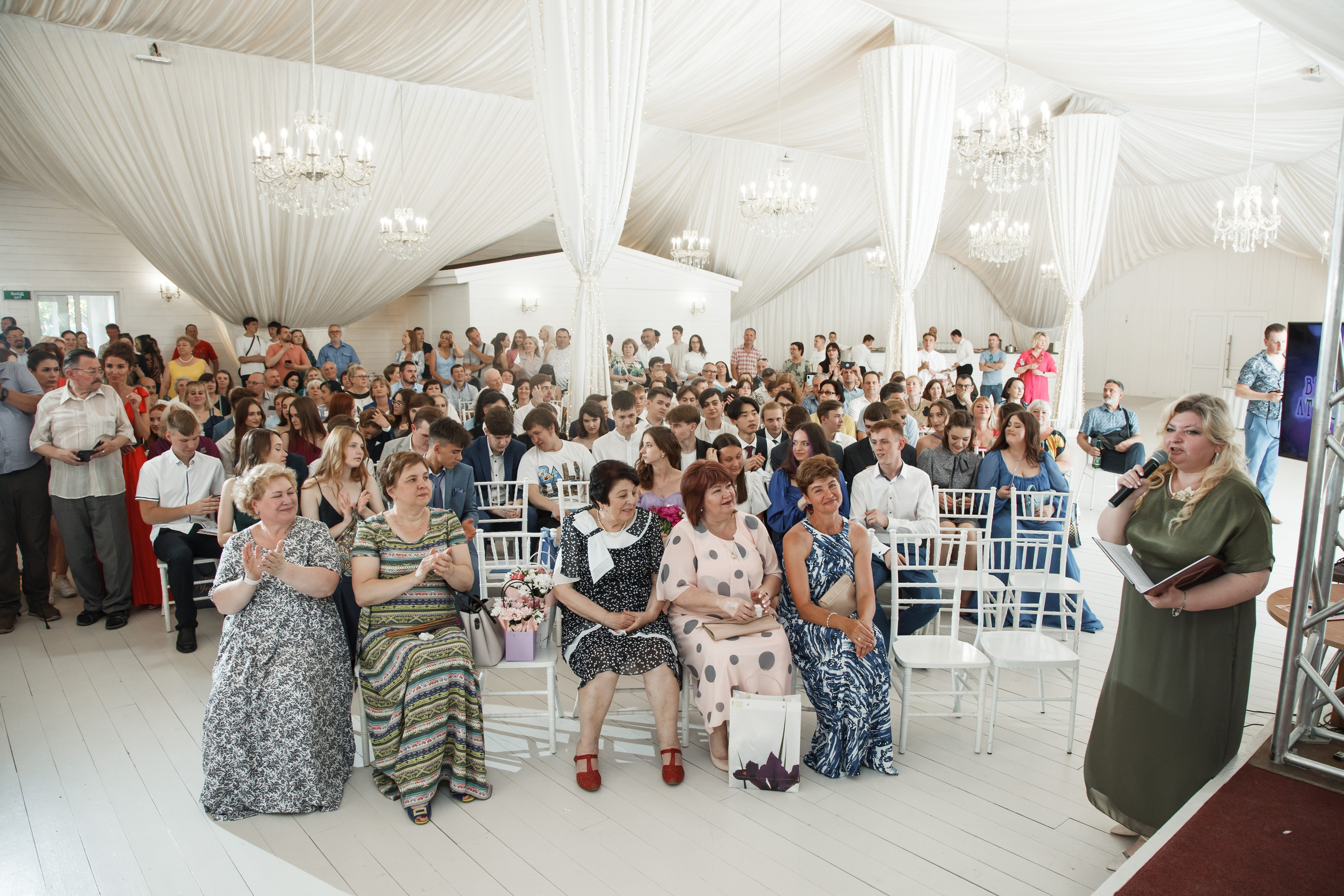 Выпускной, шатер в усадьбе «Гребнево». Свадебный и репортажный фотограф (Москва, Королев и другие)