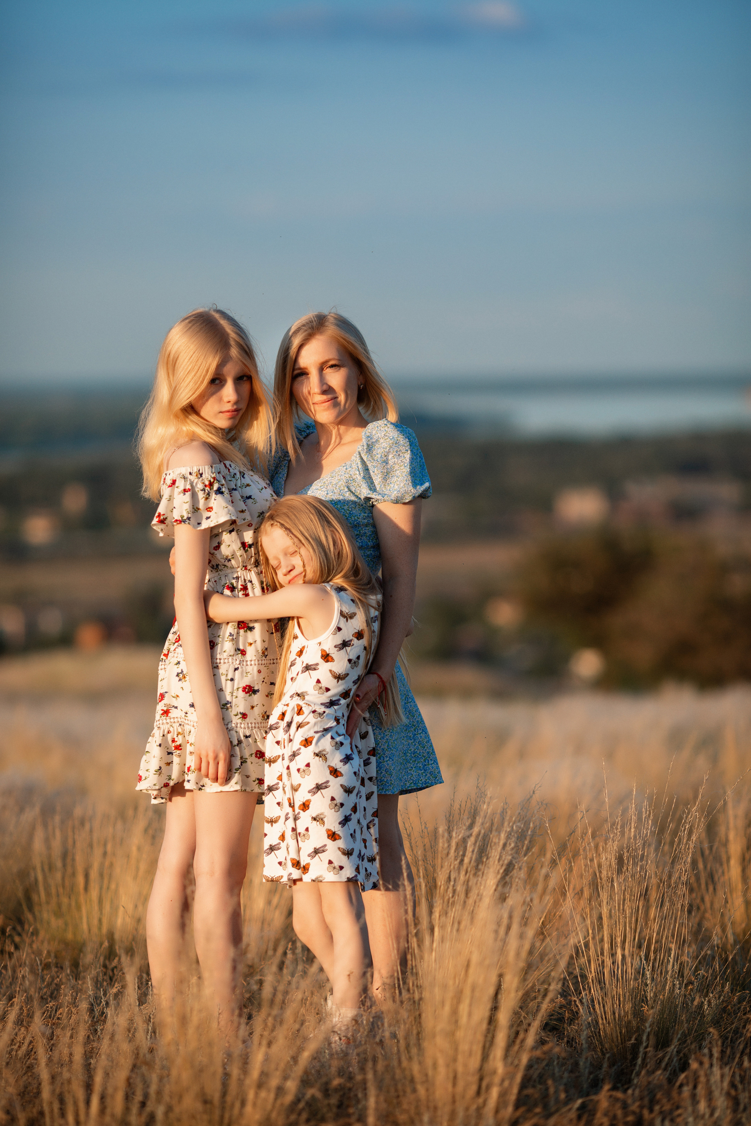 Екатерина с дочерьми. Семейный и женский фотограф в Волгограде Екатерина Гулей