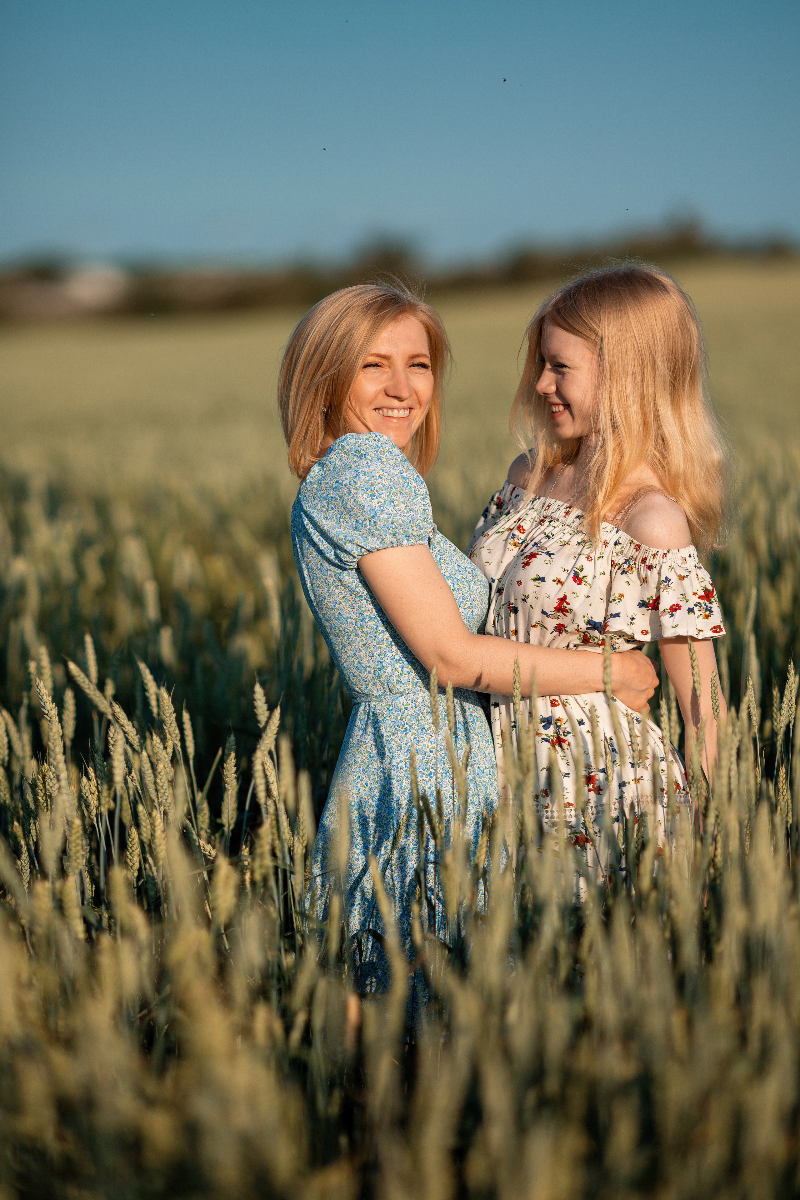 Екатерина с дочерьми. Семейный и женский фотограф в Волгограде Екатерина Гулей