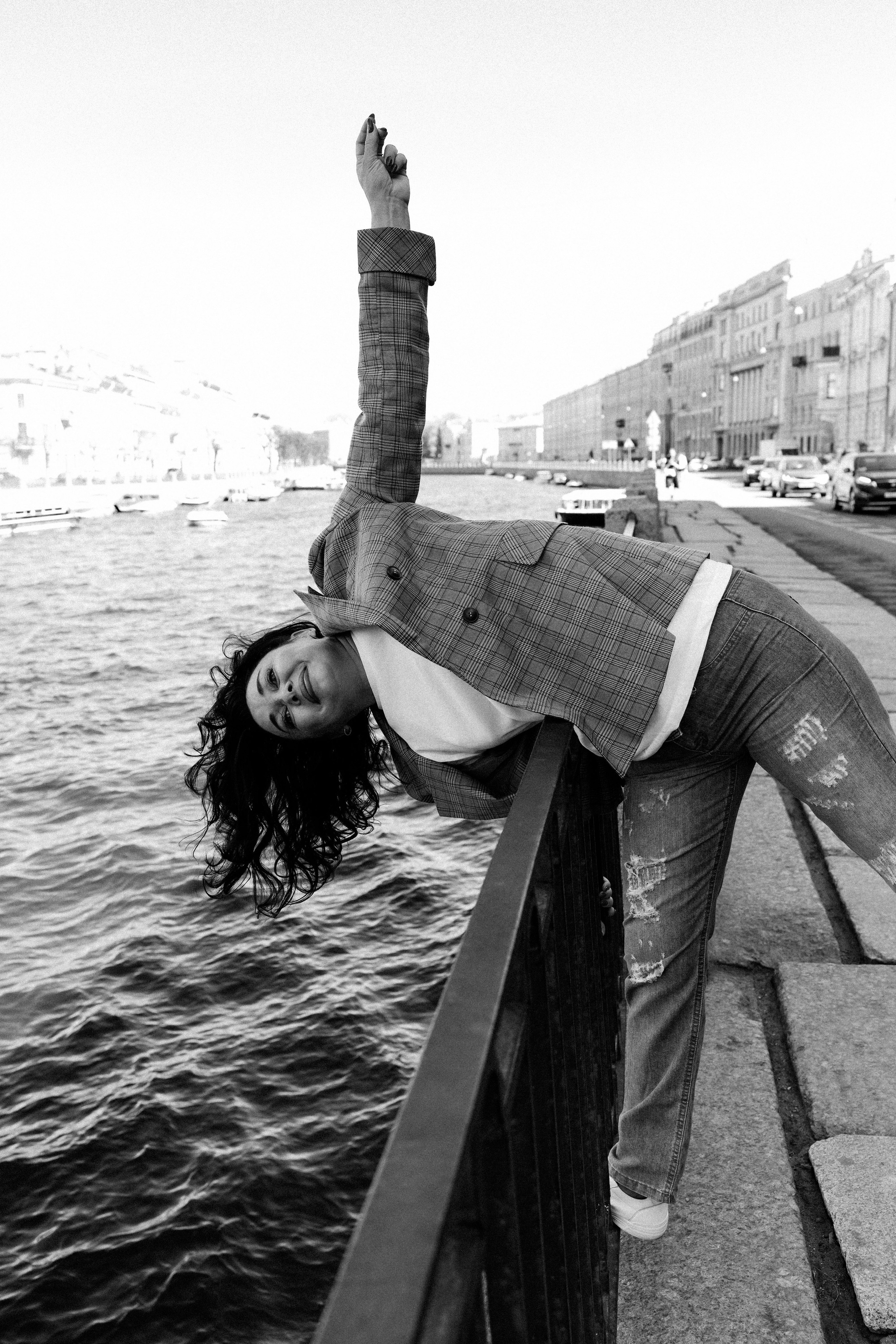 Фотосессия на фотопрогулке. Фотограф и видеограф в Санкт-Петербурге Динара Гольдина