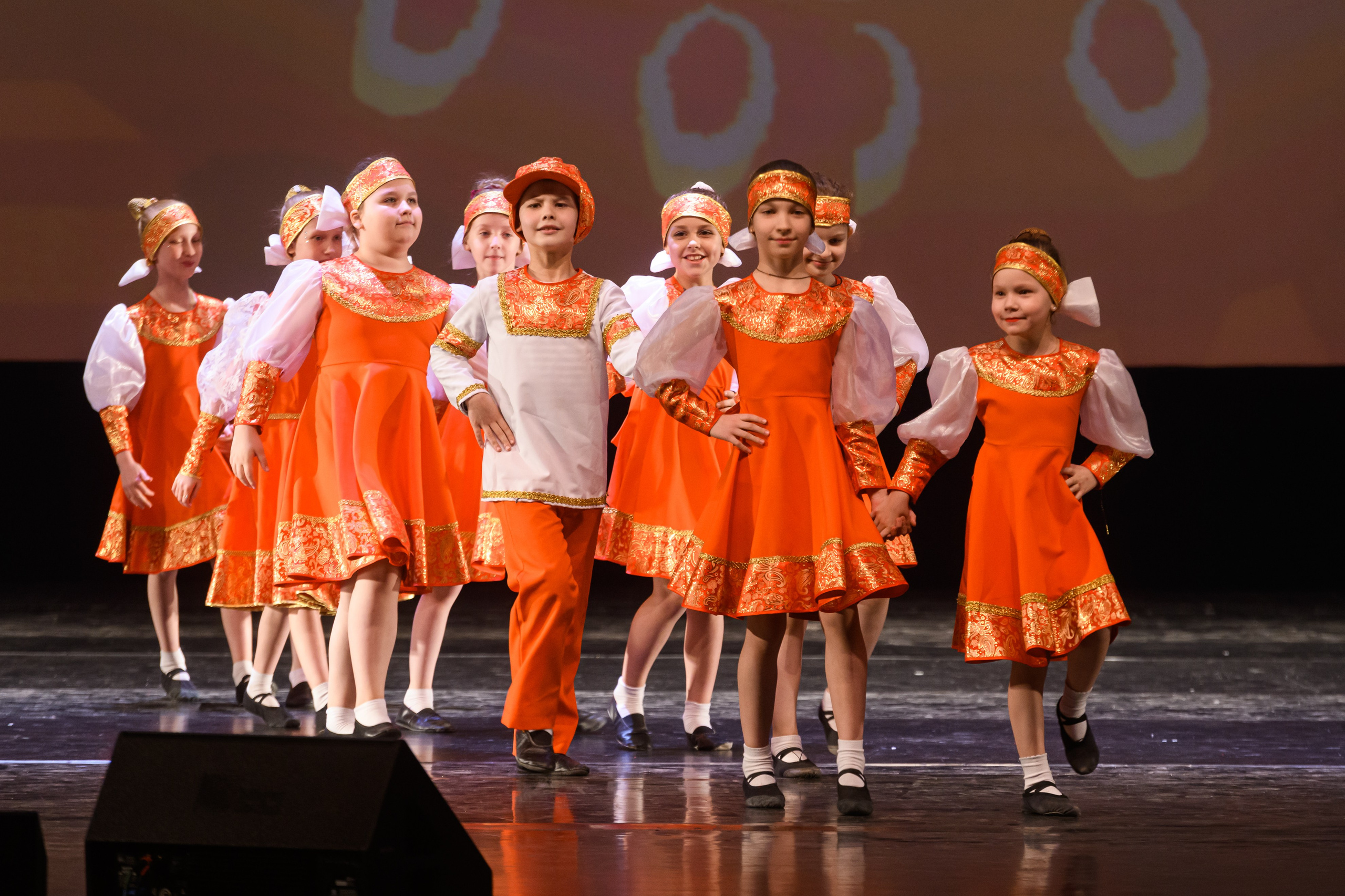 23 апреля, часть 2, БКЗ Октябрьский, г. Санкт-Петербург. Золотое яблочко