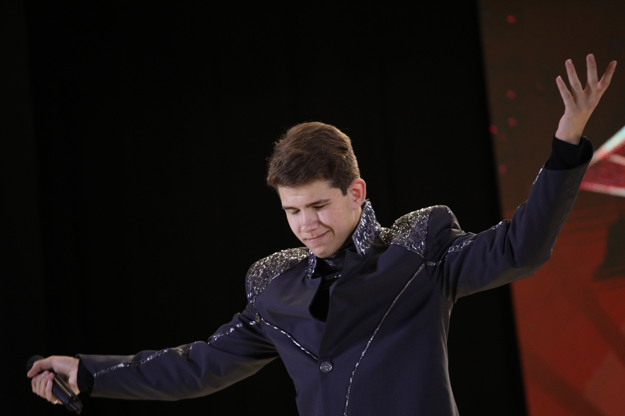 23 ноября, г. Новосибирск. Золотое яблочко