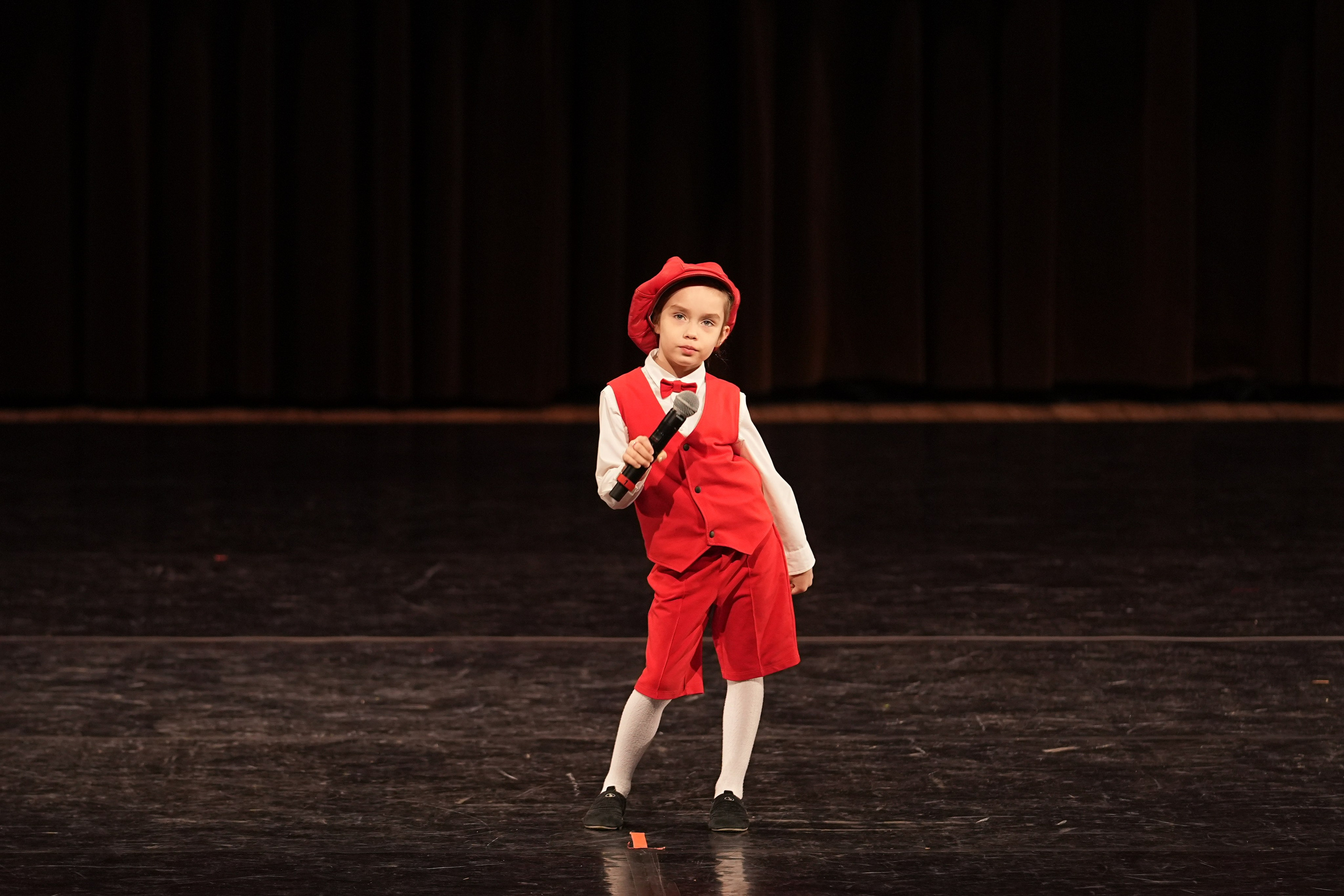 7 декабря, блок 2, г. Москва. Золотое яблочко