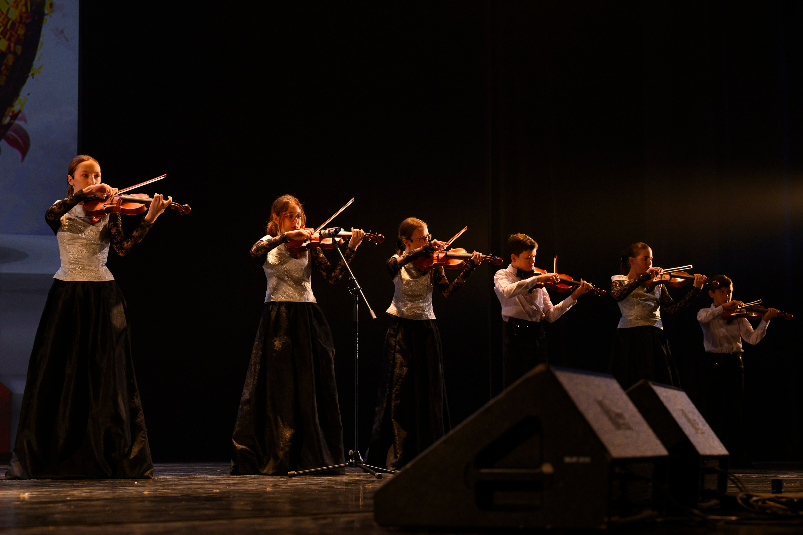 23 апреля, часть 1, БКЗ Октябрьский, г. Санкт-Петербург. Золотое яблочко