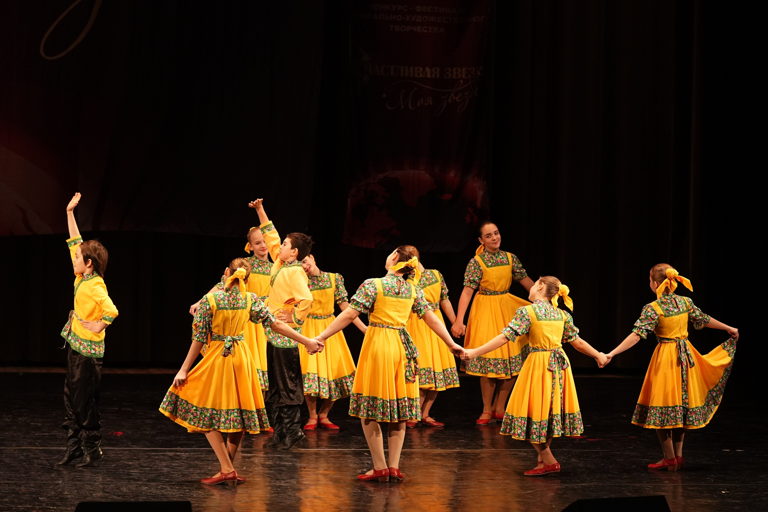 7 декабря, блок 1, г. Москва. Золотое яблочко