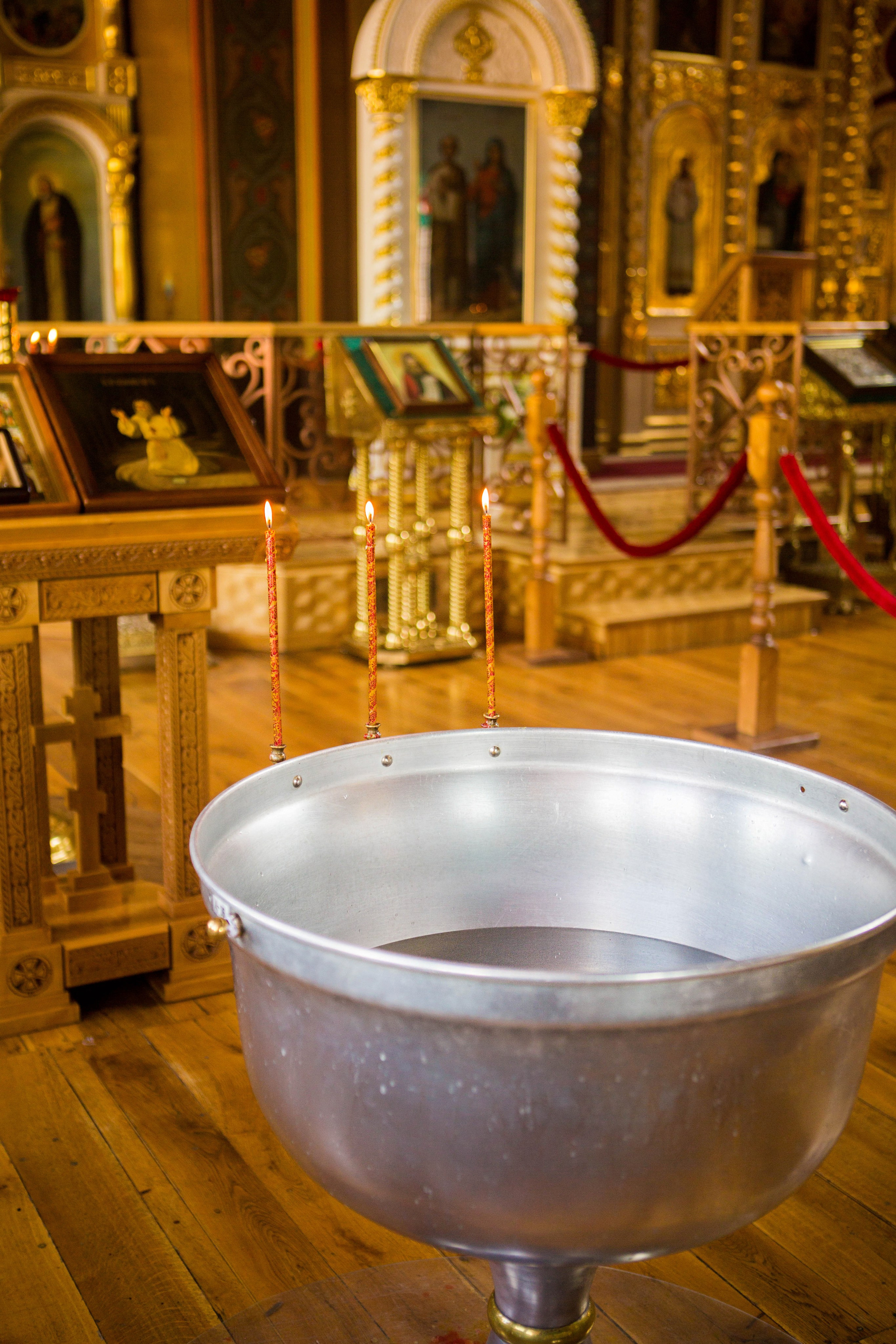 Крещение Надежды. Свято-Троицкий собор. Свадебный семейный и детский фотограф в Краснодаре Карина Федоровская