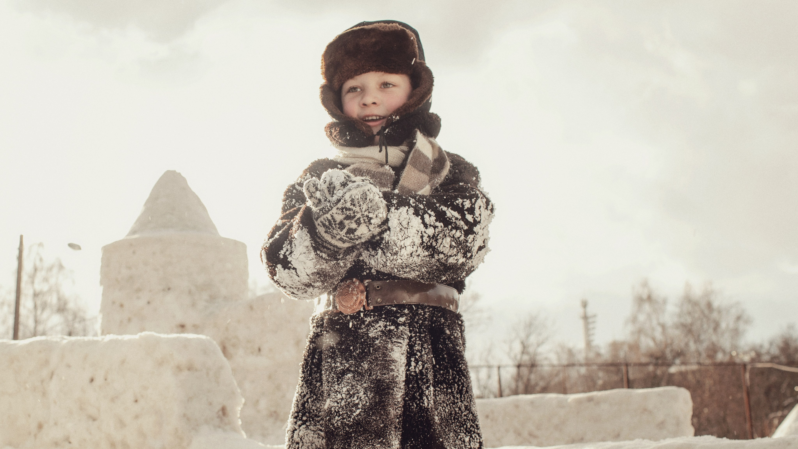 Старый двор. Фотограф и режиссер Сергей Спирин. Москва
