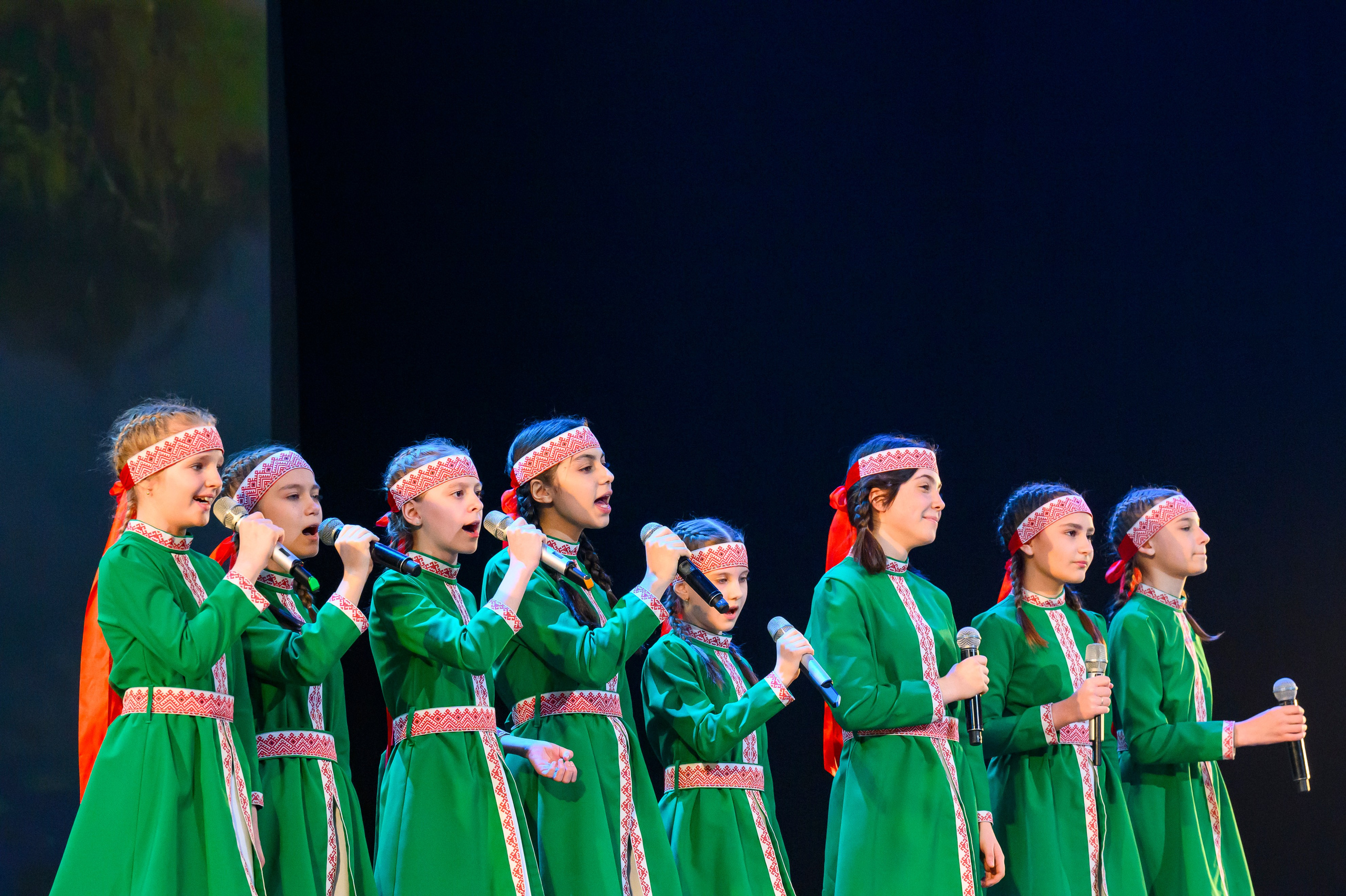 23 апреля, часть 1, БКЗ Октябрьский, г. Санкт-Петербург. Золотое яблочко