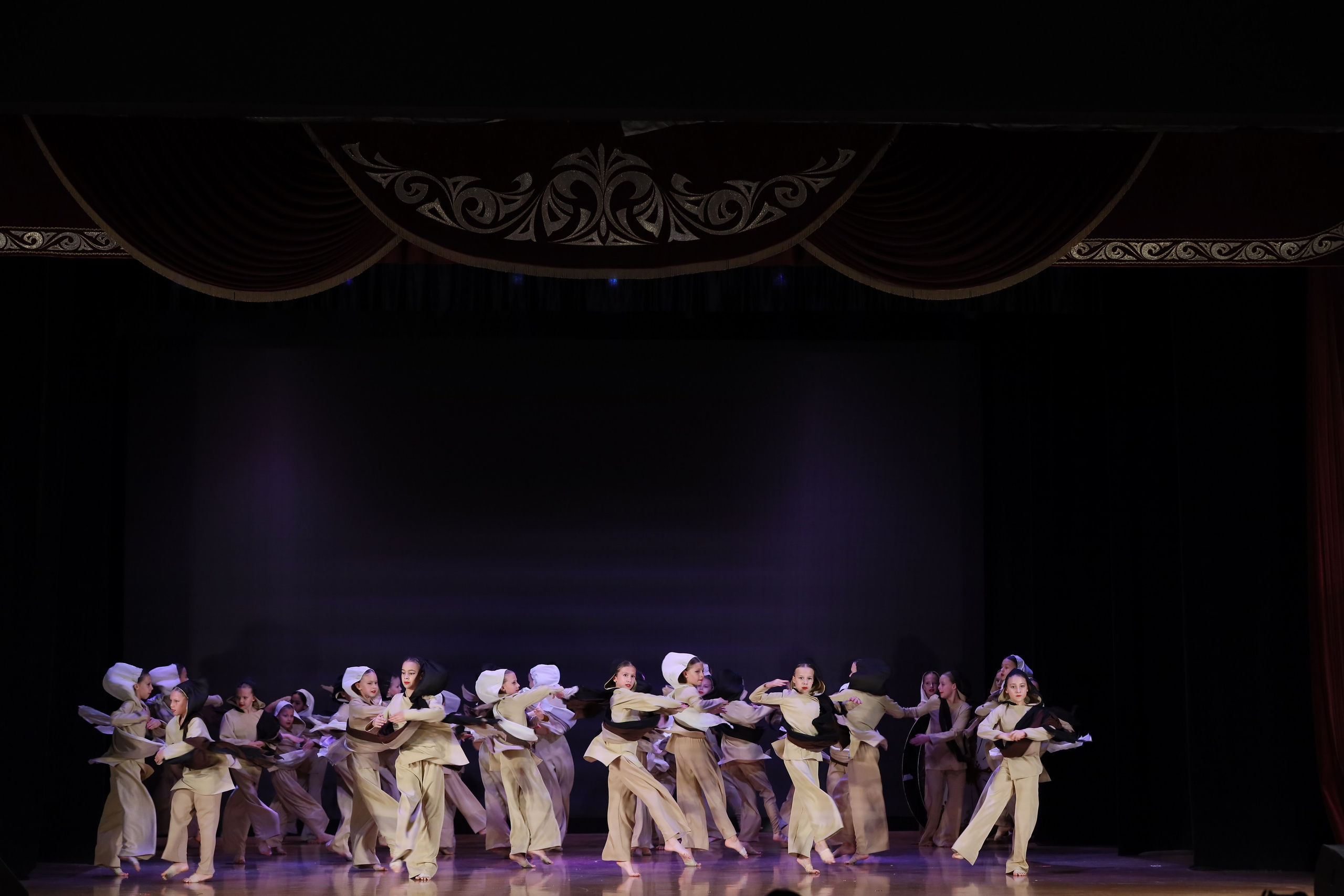 4 ноября, блок 1, видео, номера 59-, г. Краснодар. Золотое яблочко