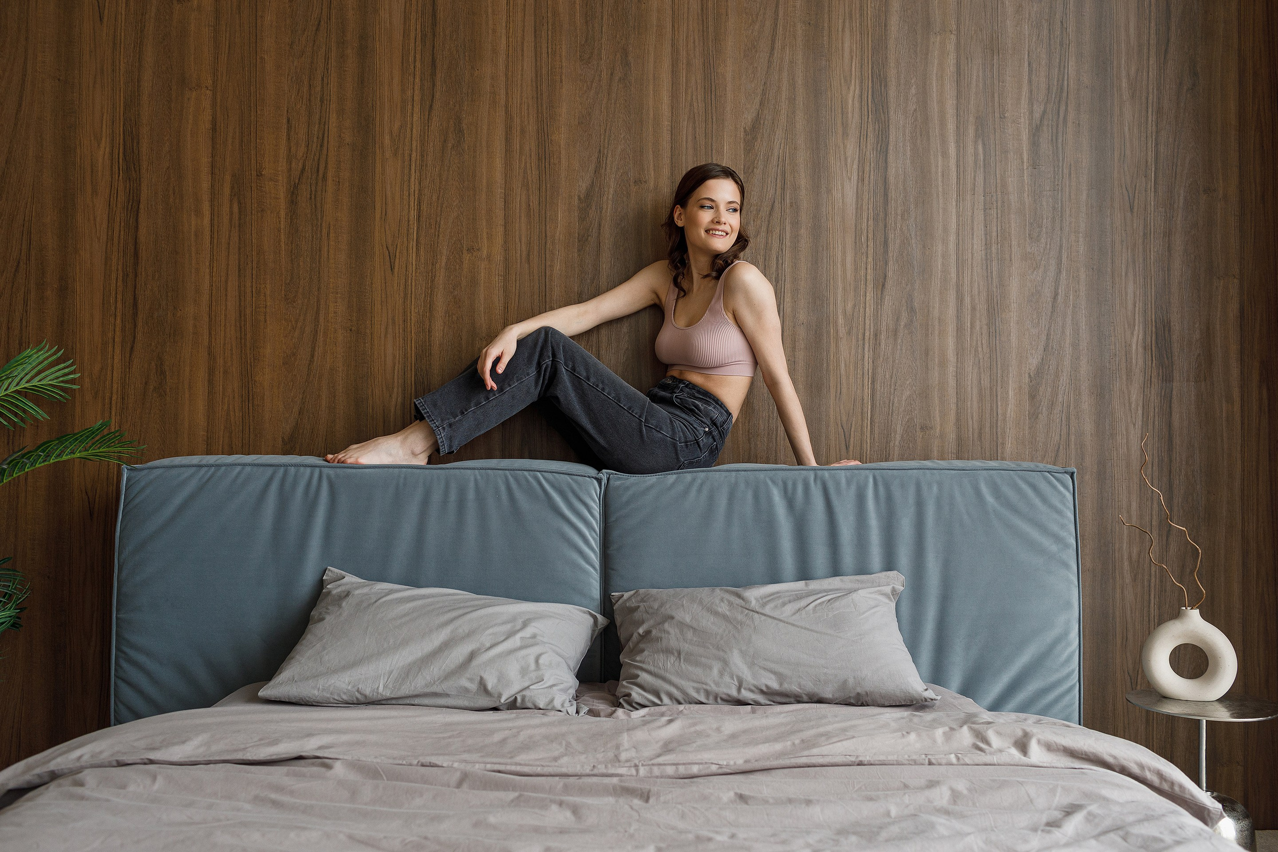 Предметная фотосъемка кроватей, мебели. Профессиональный фотограф в Новосибирске