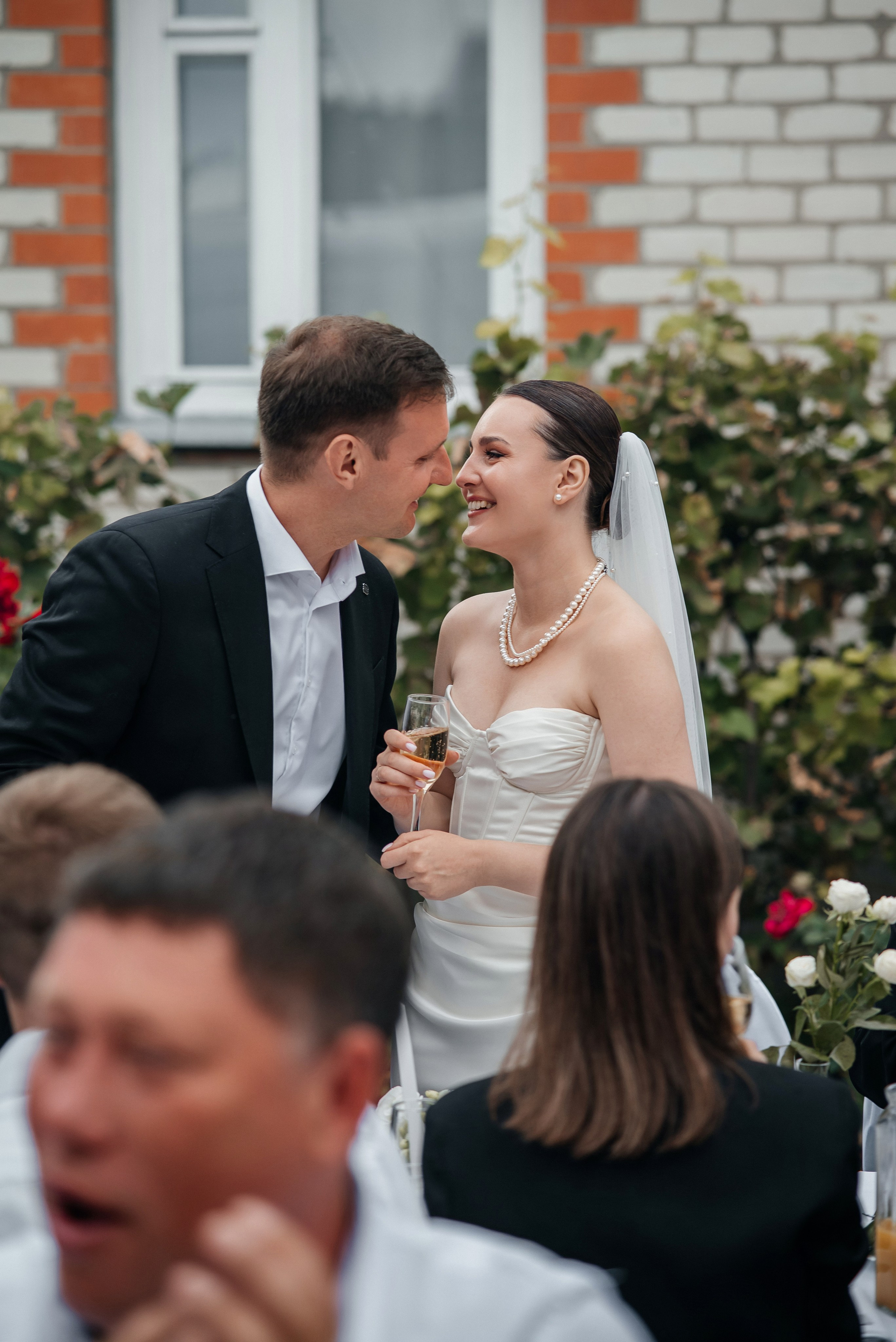 «Свадьба Даши и Артема». Школьный фотограф в Валуйках. Фотосессии для выпускников и изготовление выпускных альбомов в городе Валуйки и в Белгородской области