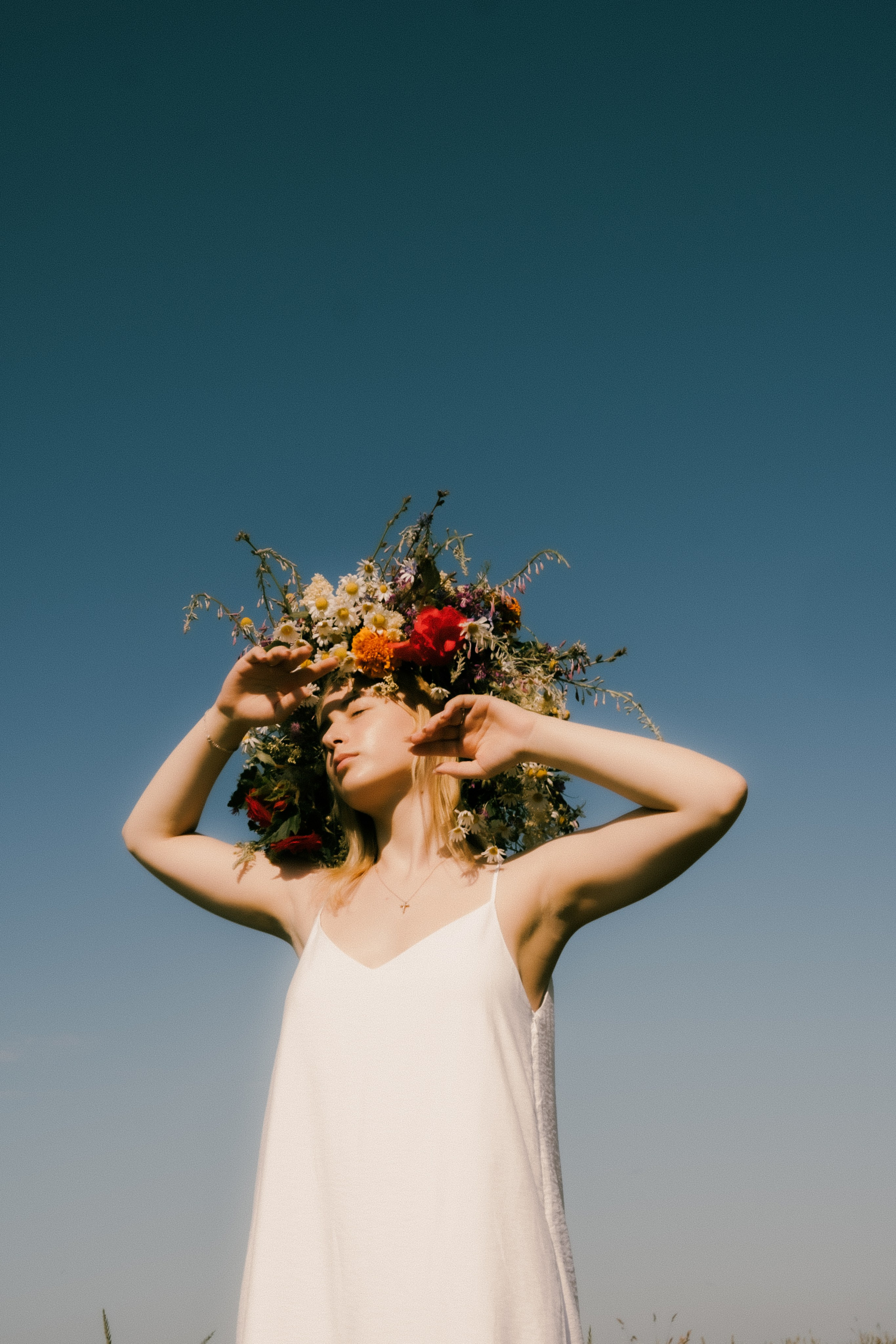 MIDSOMMAR. Портретный и fashion-фотограф в Санкт-Петербурге Олеся Поле