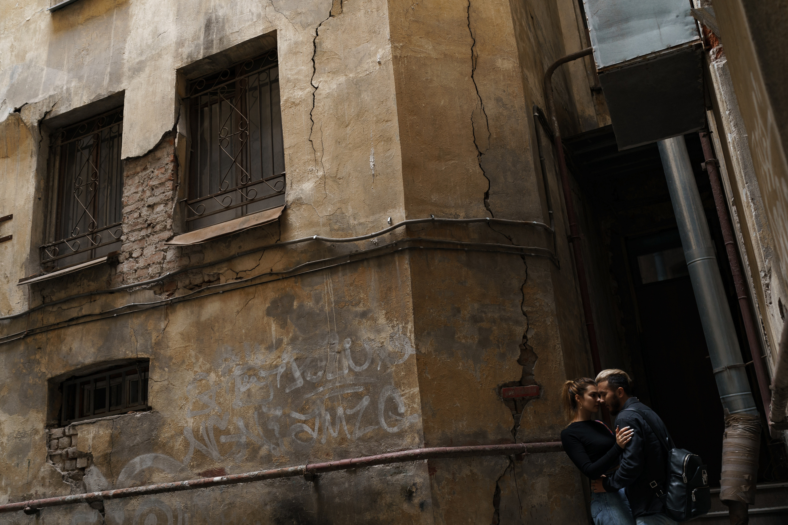 — Скажи мне что-нибудь искреннее…. Фотограф в Санкт-Петербурге Александр Дымов