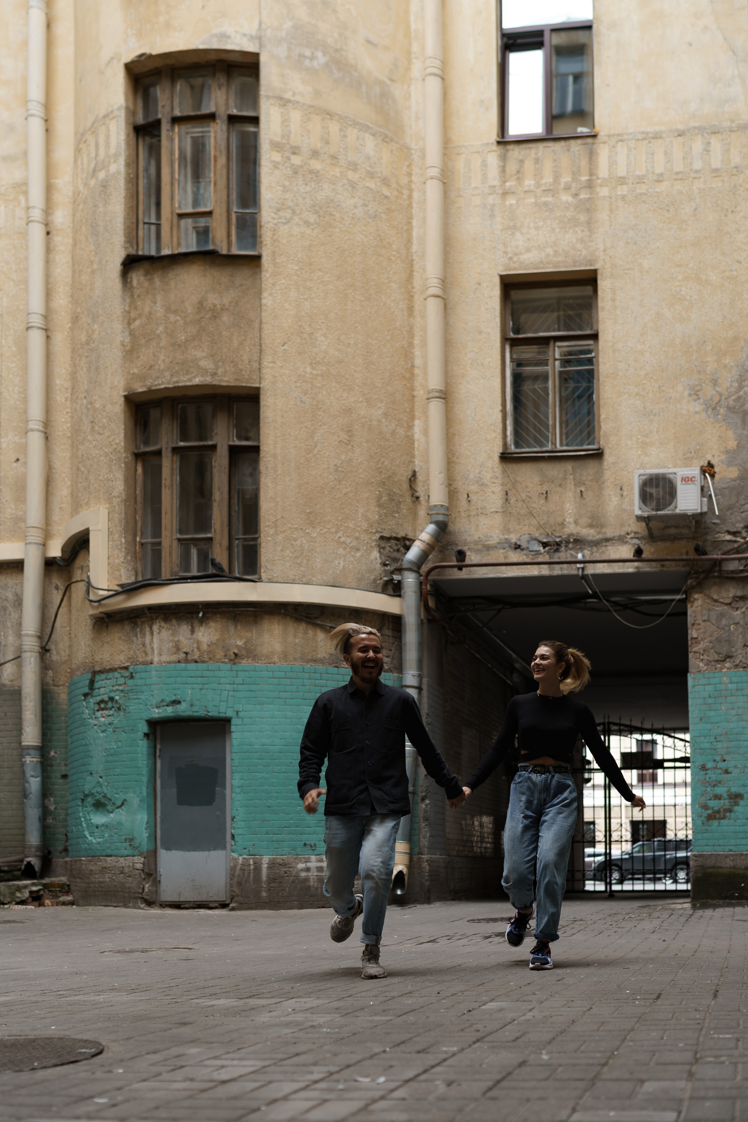 — Скажи мне что-нибудь искреннее…. Фотограф в Санкт-Петербурге Александр Дымов